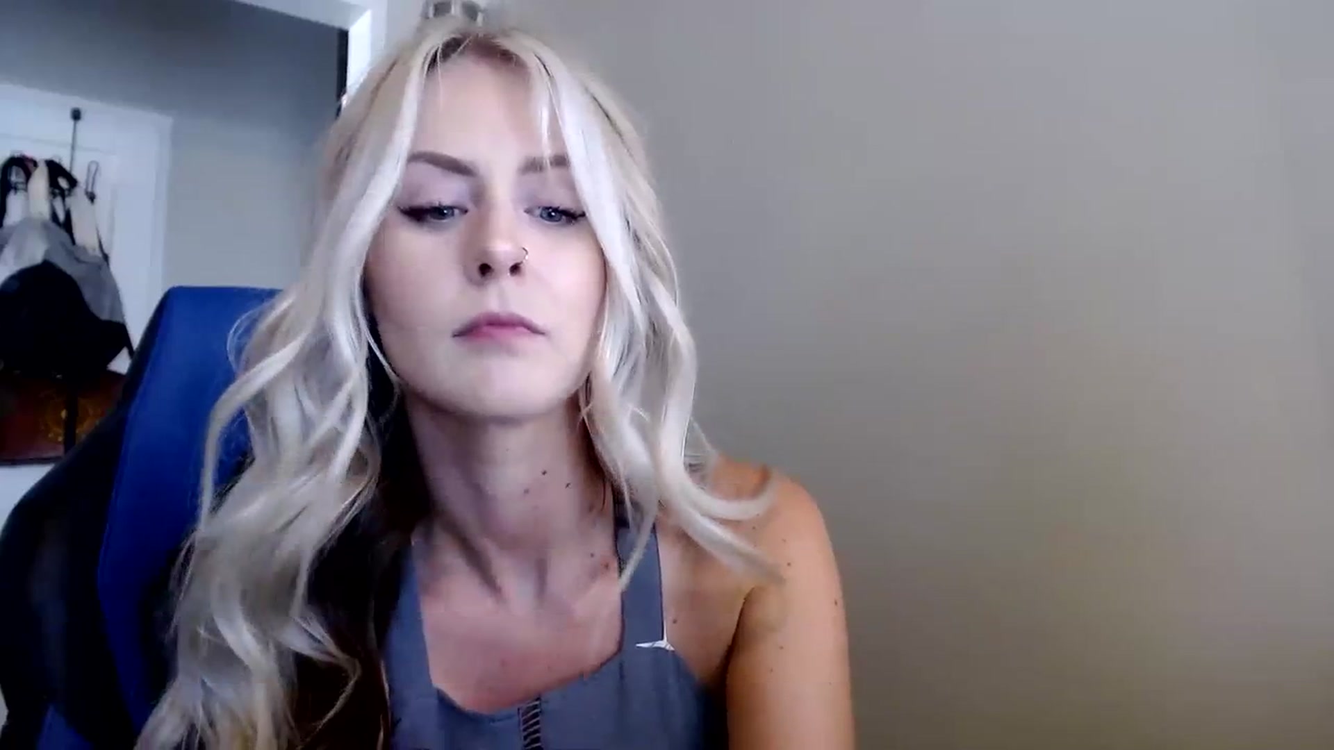 Gallery image thumbnail from babyaustyn's myfreecams stream on, 08/08/2023, 22:53 image 15 of 20