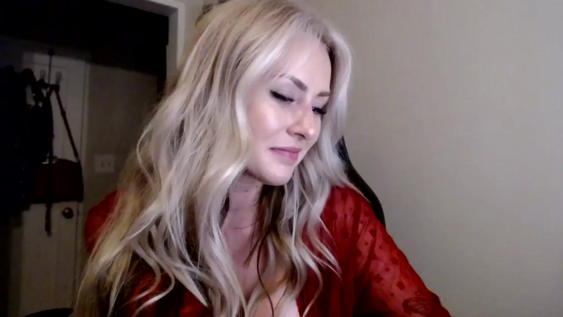 Gallery image thumbnail from babyaustyn's myfreecams stream on, 08/17/2023, 09:04 image 3 of 20