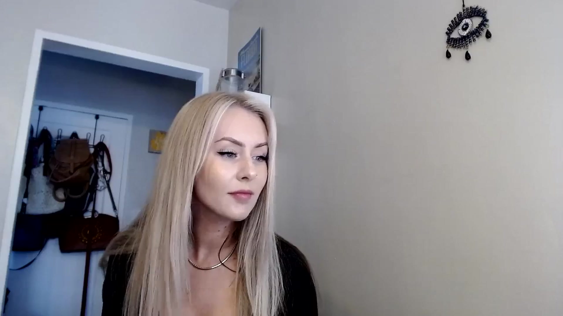 Gallery image thumbnail from babyaustyn's myfreecams stream on, 10/24/2023, 19:57 image 3 of 20