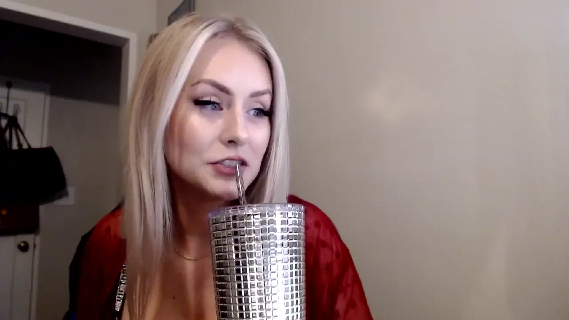 Gallery image thumbnail from babyaustyn's myfreecams stream on, 12/31/2023, 09:59 image 2 of 20