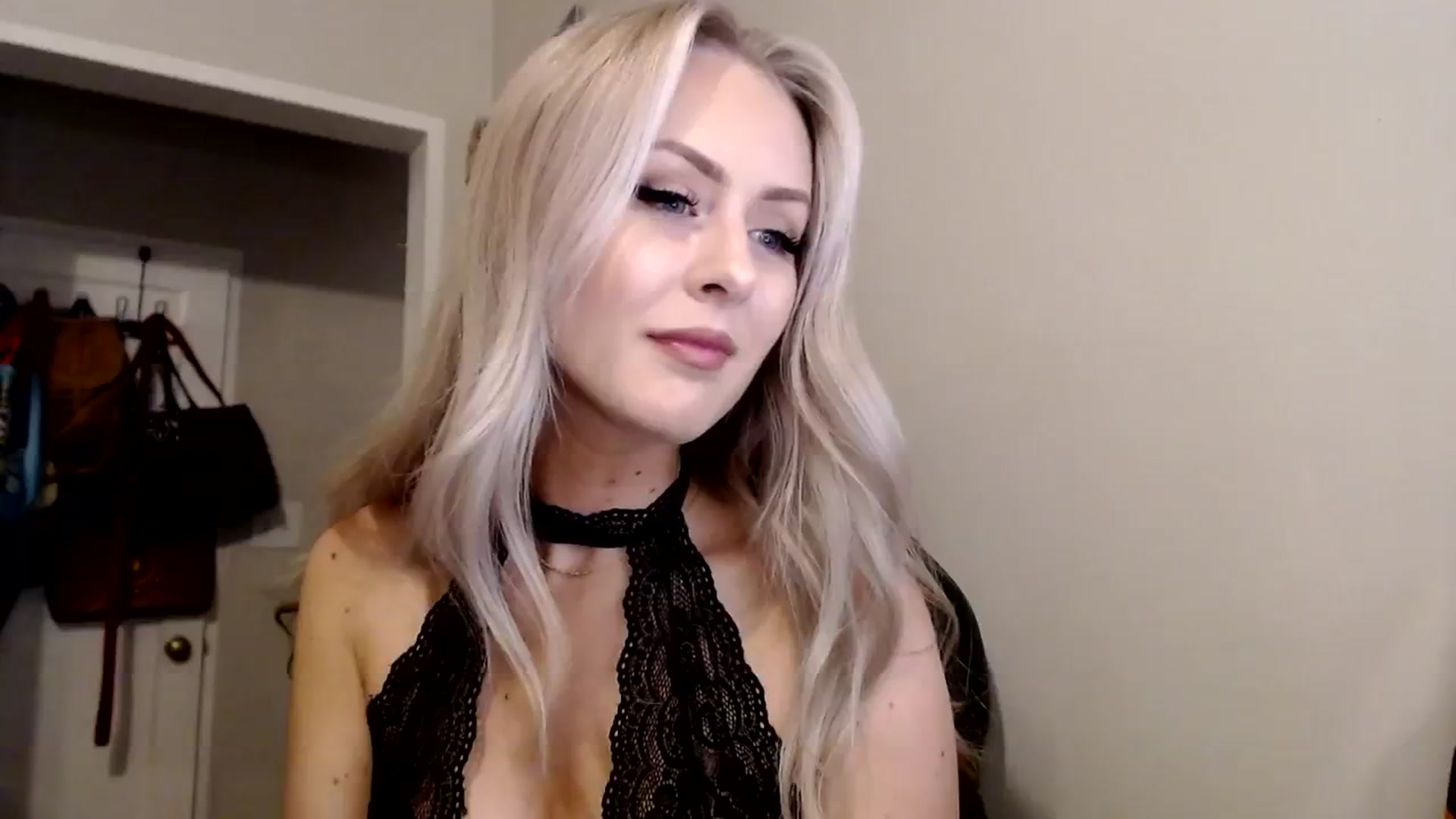 Gallery image thumbnail from babyaustyn's myfreecams stream on, 01/01/2024, 08:04 image 15 of 20