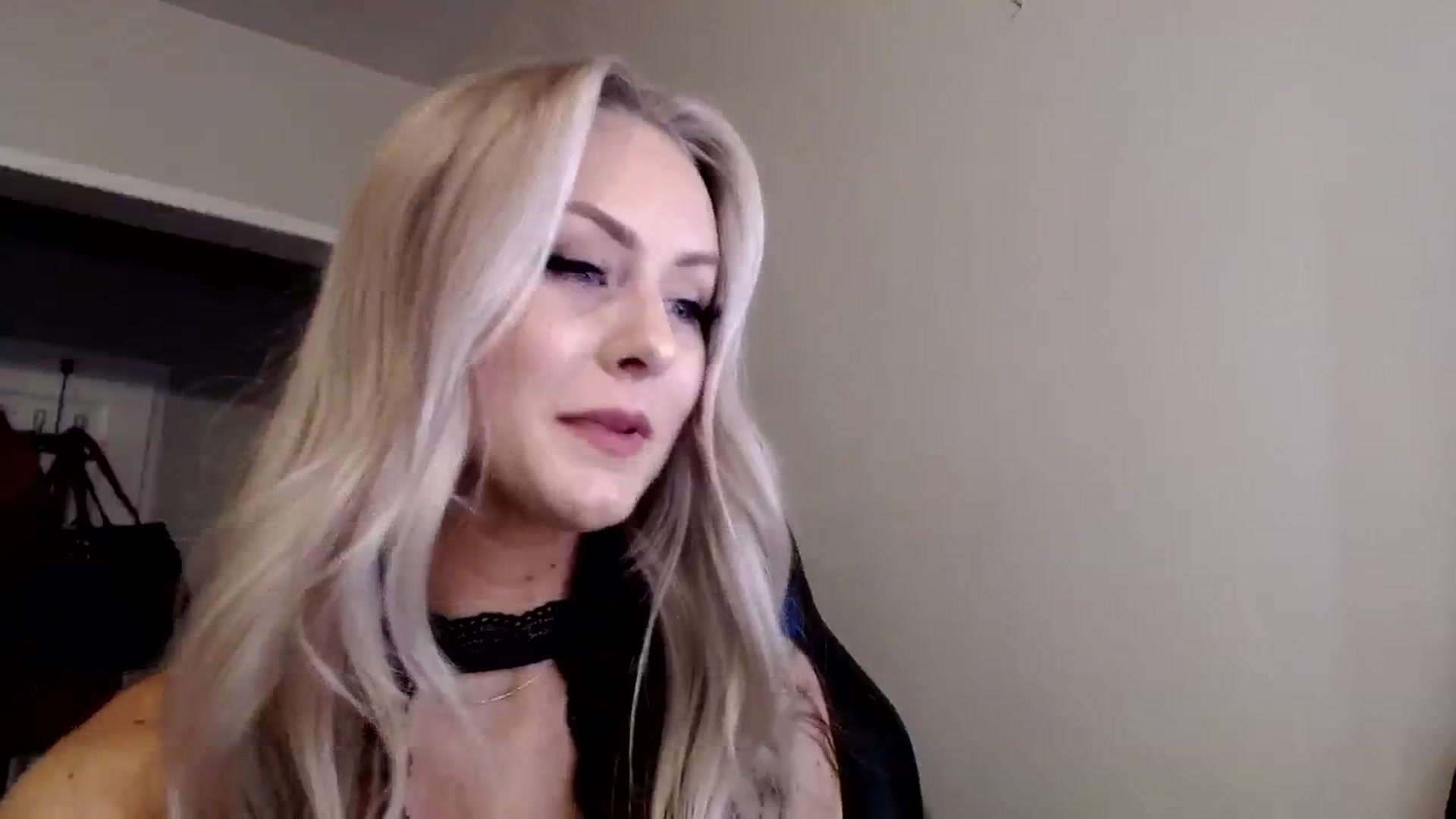 Gallery image thumbnail from babyaustyn's myfreecams stream on, 01/01/2024, 08:58 image 3 of 20
