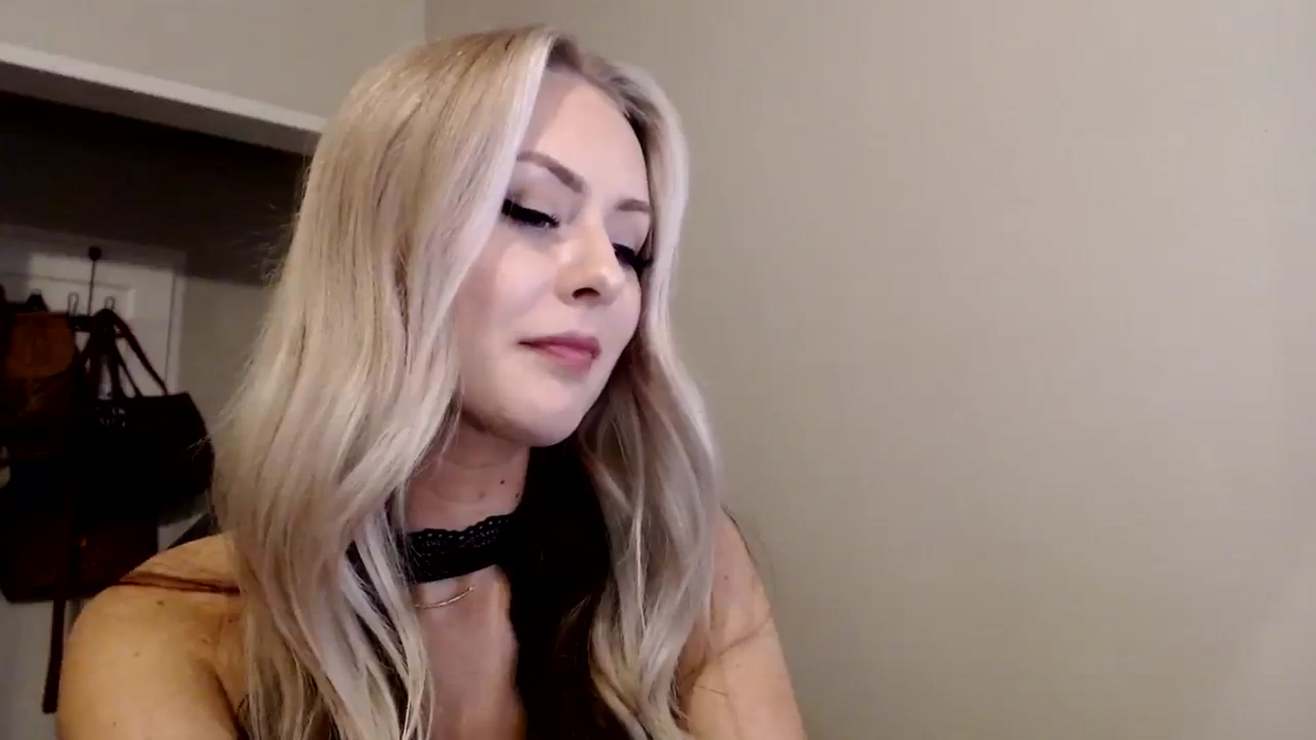 Gallery image thumbnail from babyaustyn's myfreecams stream on, 01/01/2024, 08:58 image 19 of 20