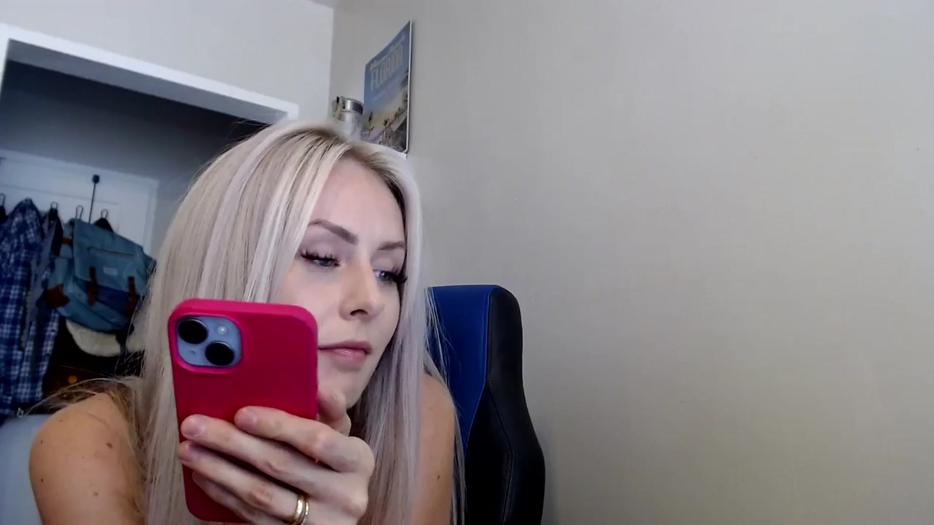 Gallery image thumbnail from babyaustyn's myfreecams stream on, 08/06/2024, 21:56 image 11 of 20