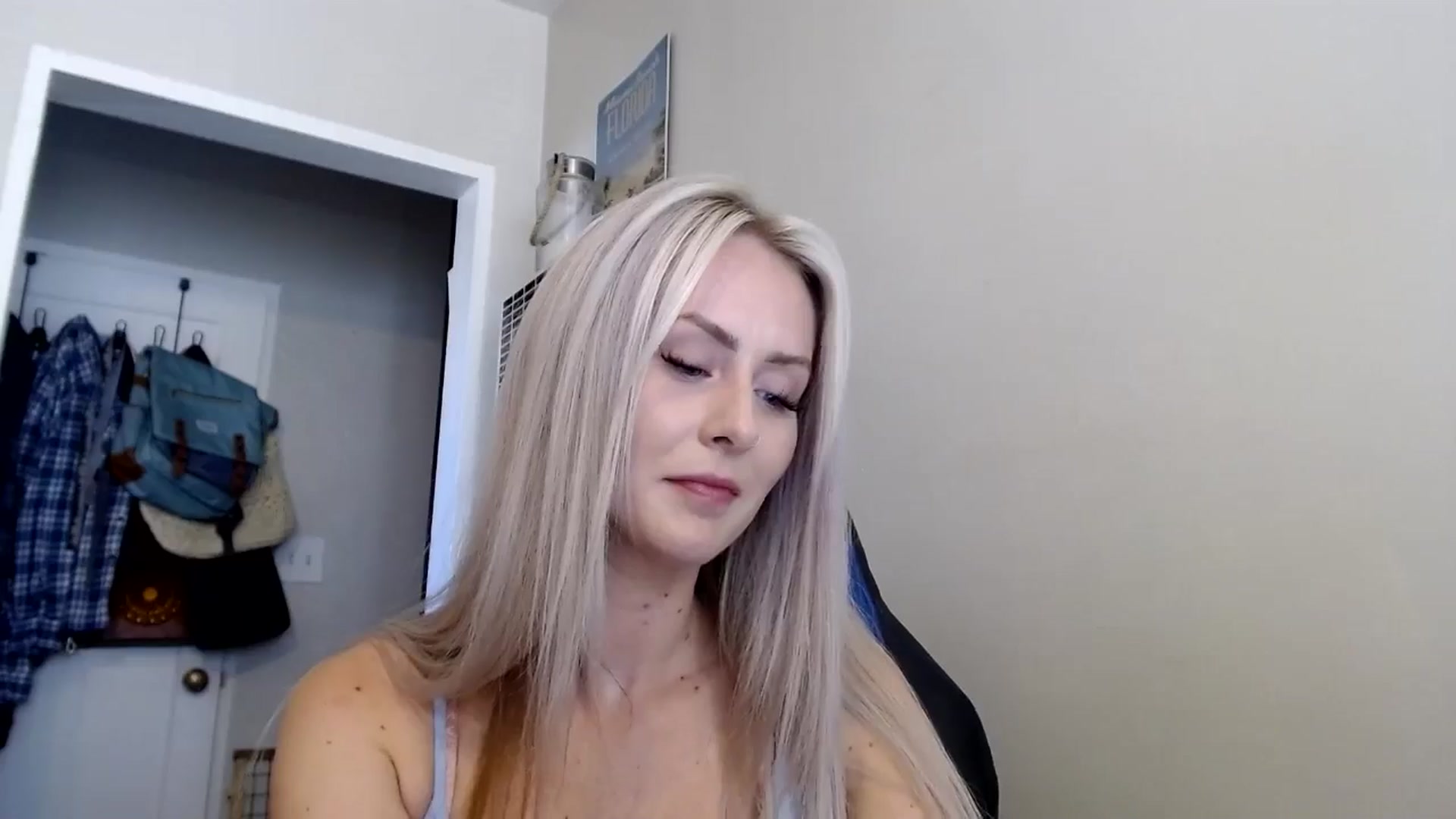 Gallery image thumbnail from babyaustyn's myfreecams stream on, 08/06/2024, 21:56 image 19 of 20