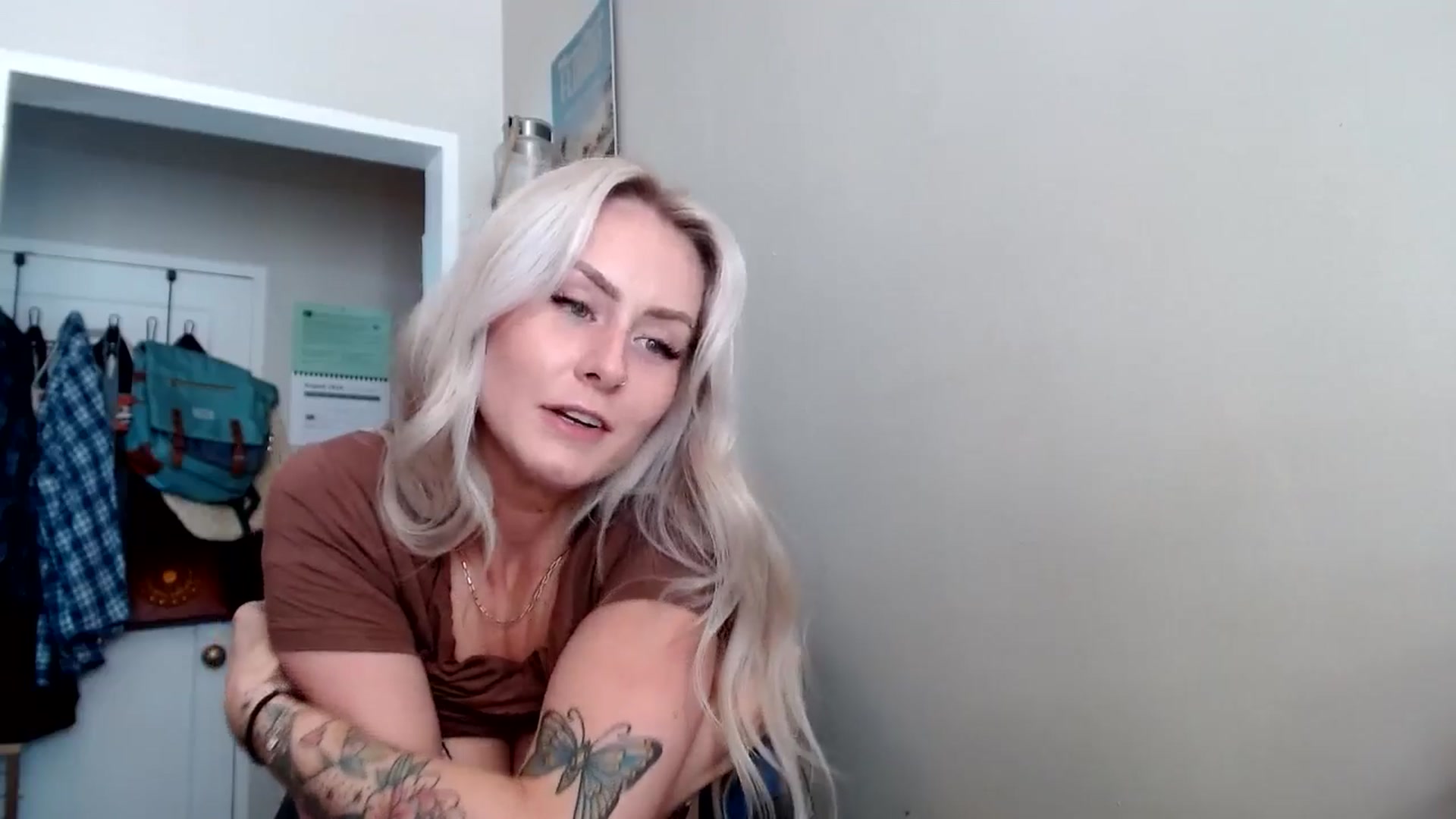Gallery image thumbnail from babyaustyn's myfreecams stream on, 08/20/2024, 18:55 image 18 of 20