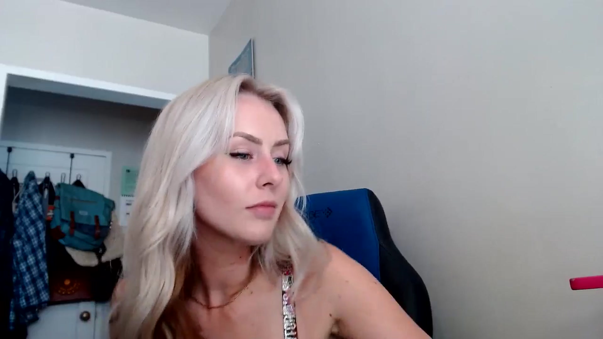 Gallery image thumbnail from babyaustyn's myfreecams stream on, 08/20/2024, 19:13 image 16 of 20