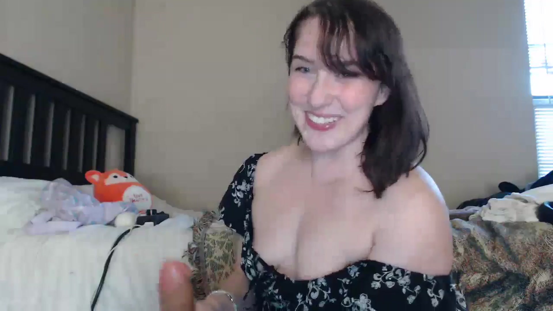 Gallery image thumbnail from babyflex's myfreecams stream on, 04/30/2024, 24:15 image 11 of 20