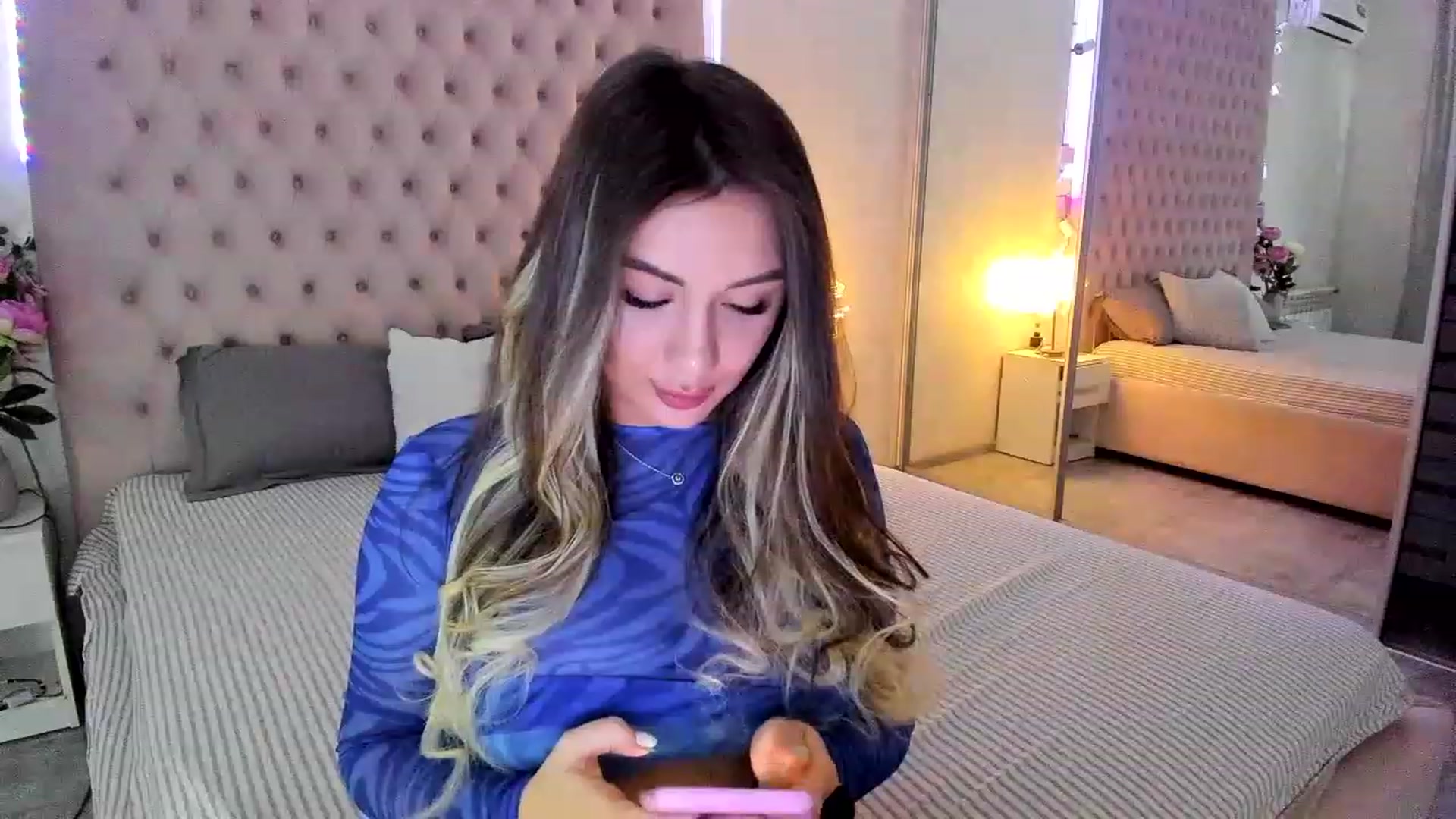 Gallery image thumbnail from babygirl____'s myfreecams stream on, 12/07/2022, 19:55 image 17 of 20