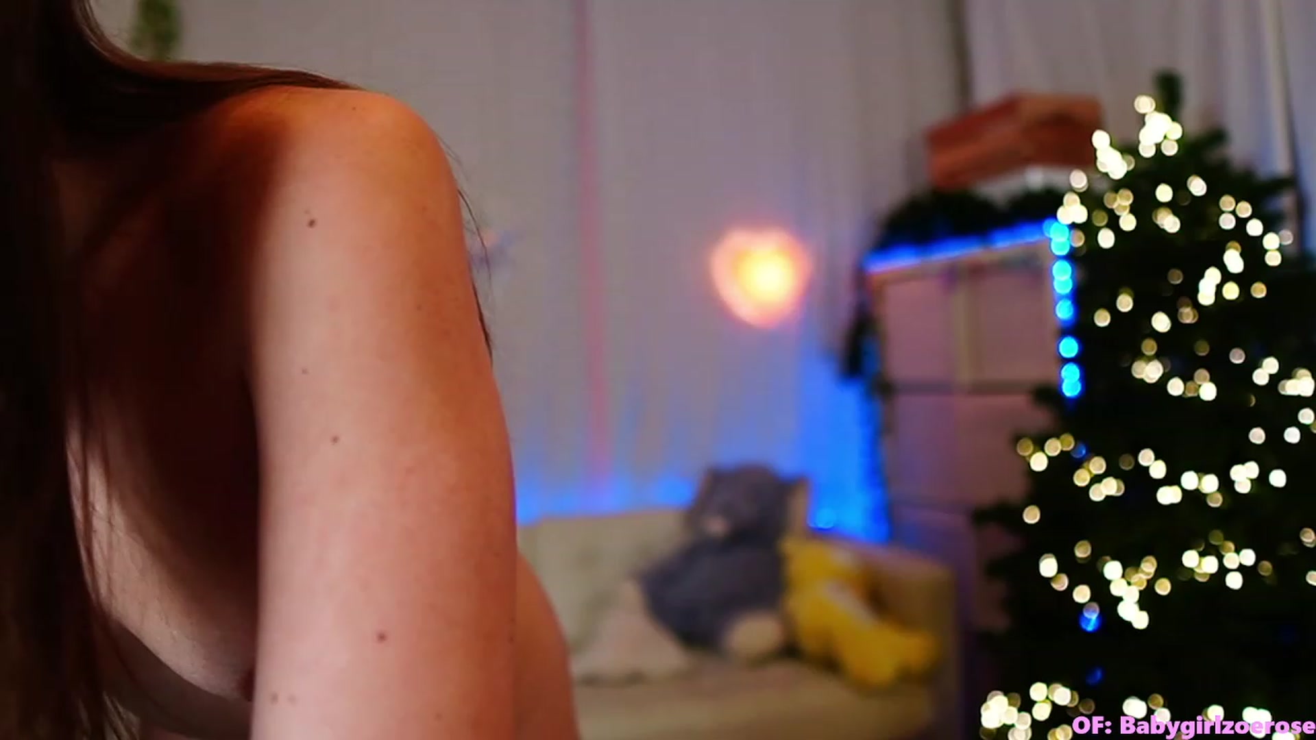 Gallery image thumbnail from babygirlzoe3's myfreecams stream on, 11/28/2022, 03:51 image 15 of 20