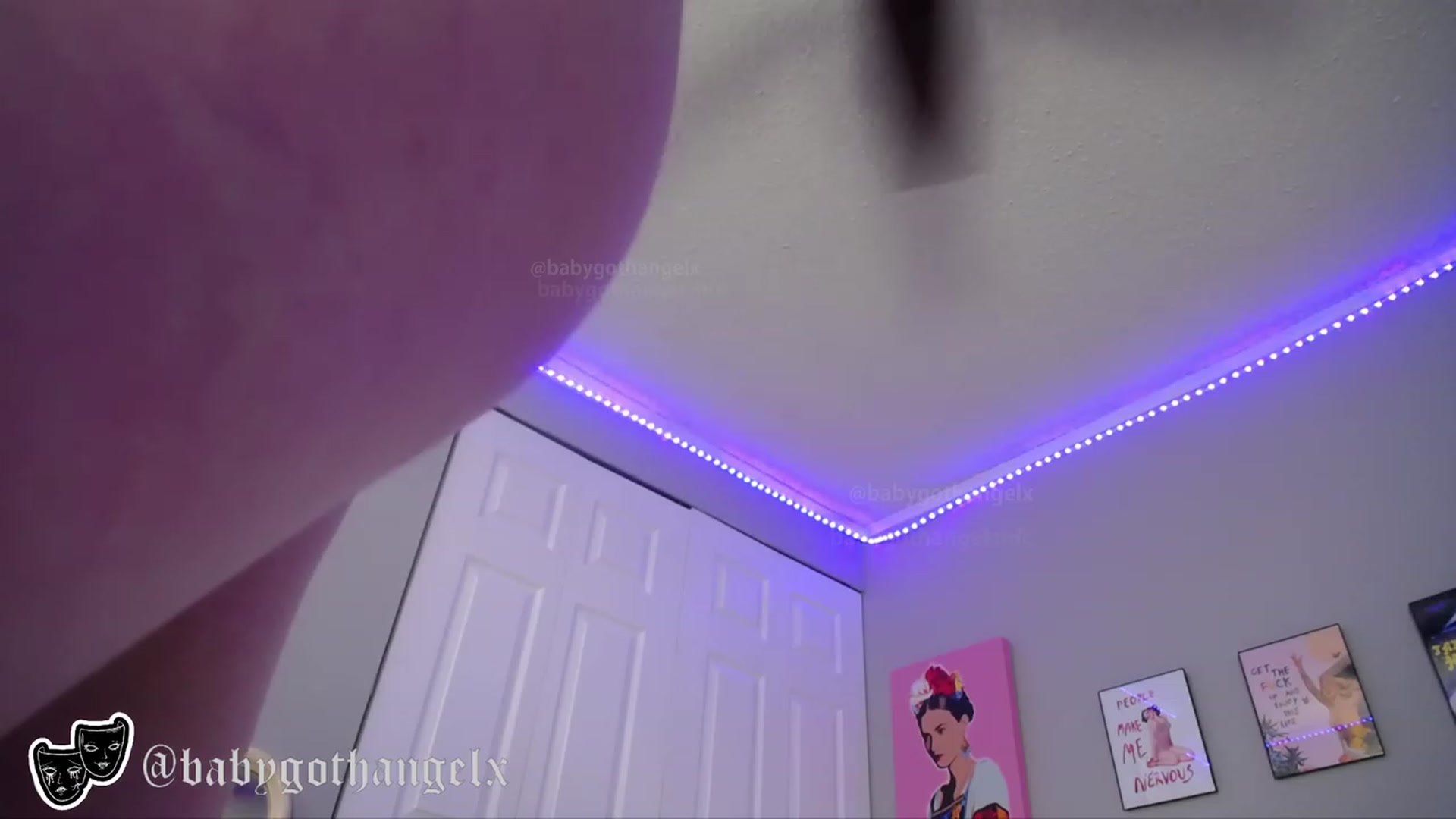 Gallery image thumbnail from babygothangel's myfreecams stream on, 12/04/2022, 10:49 image 16 of 20