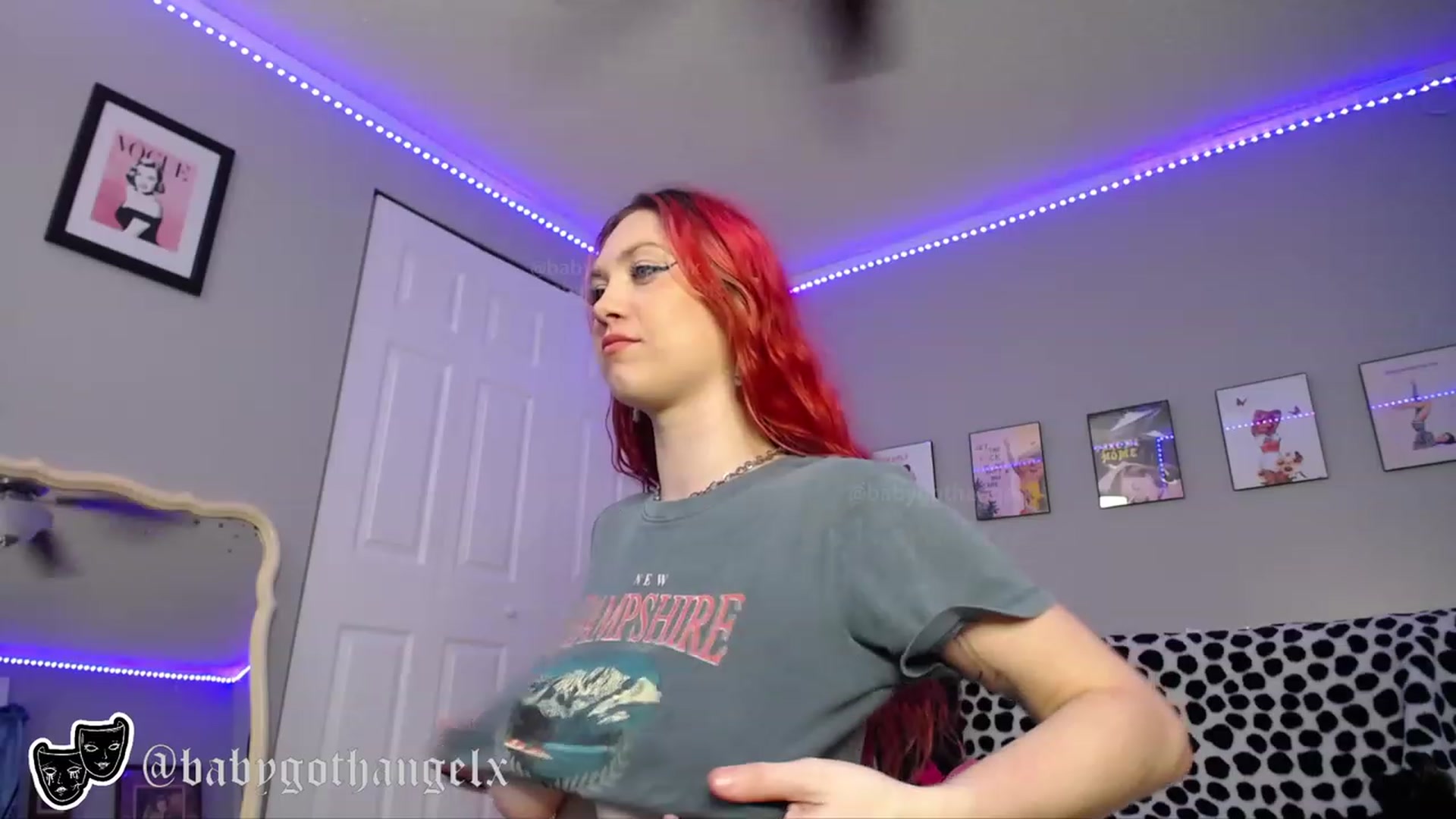 Gallery image thumbnail from babygothangel's myfreecams stream on, 12/04/2022, 12:22 image 6 of 20
