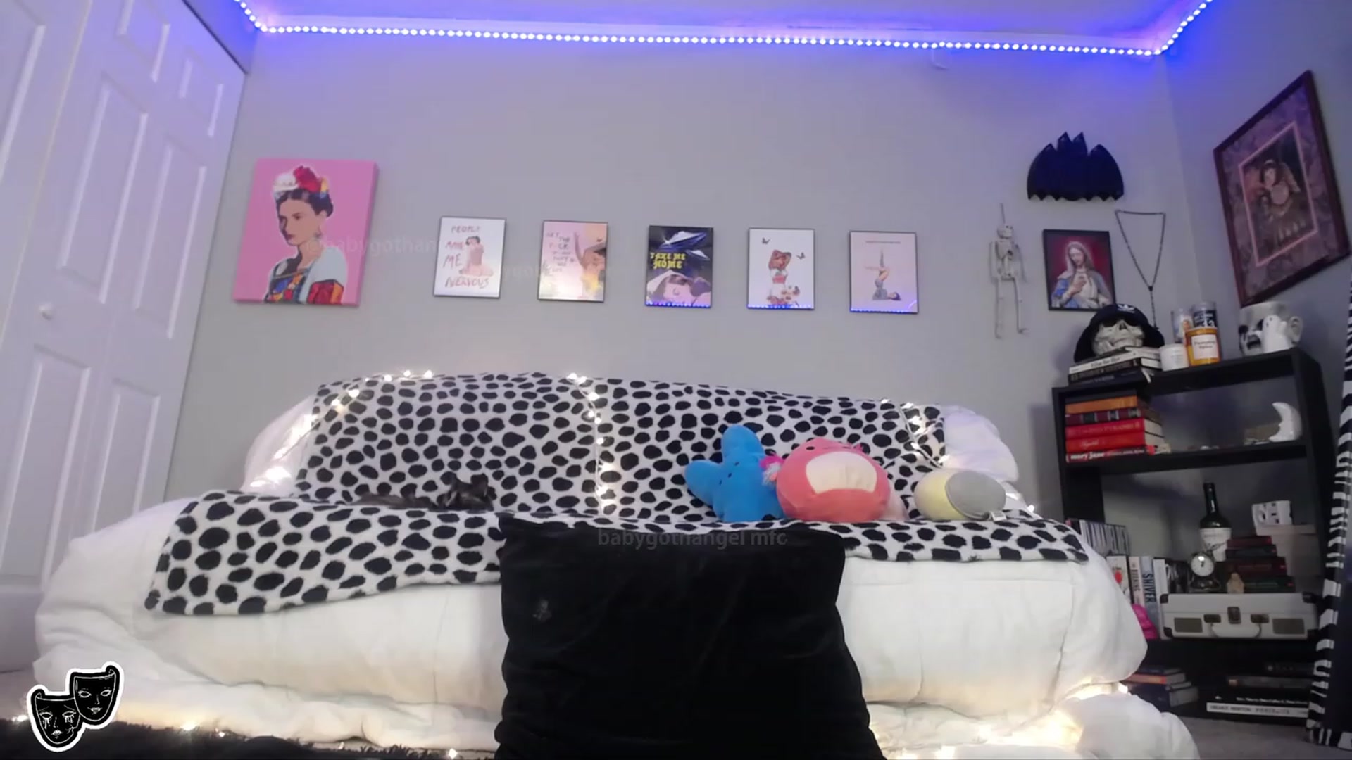 Gallery image thumbnail from babygothangel's myfreecams stream on, 02/02/2023, 09:58 image 15 of 20