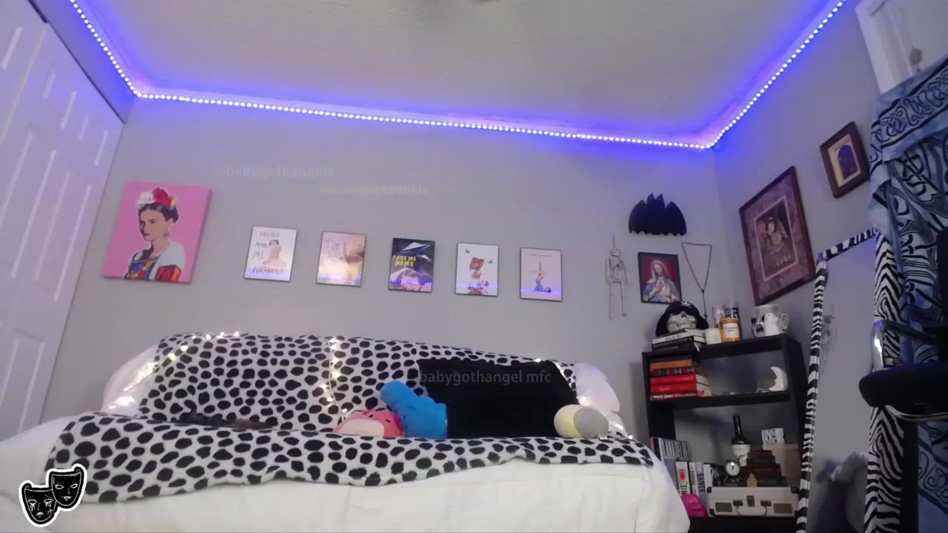 Gallery image thumbnail from babygothangel's myfreecams stream on, 02/02/2023, 12:12 image 18 of 20