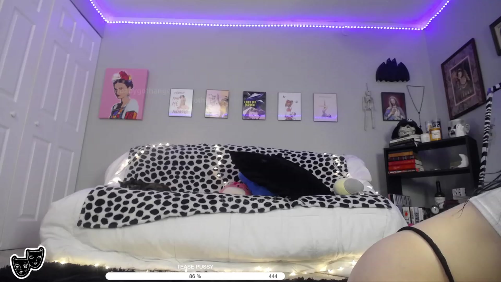 Gallery image thumbnail from babygothangel's myfreecams stream on, 02/02/2023, 12:12 image 5 of 20