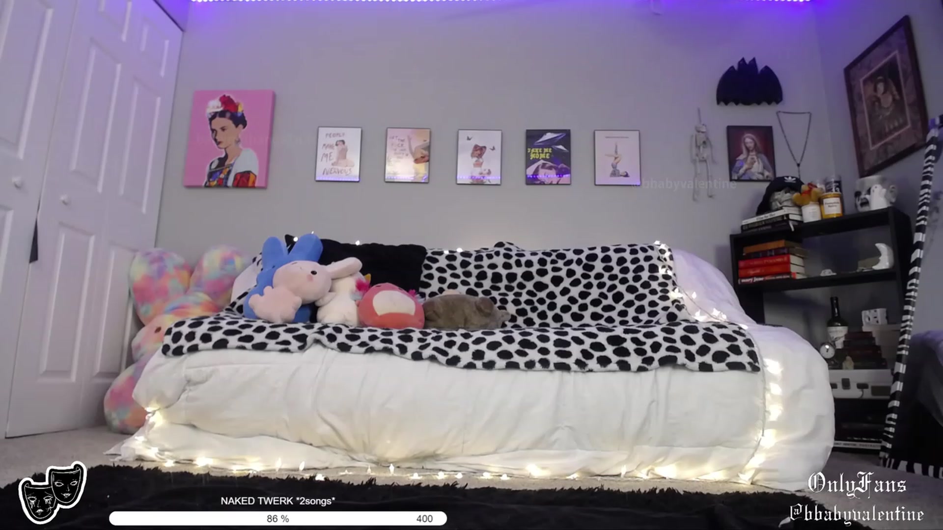 Gallery image thumbnail from babygothangel's myfreecams stream on, 02/24/2023, 08:36 image 19 of 20