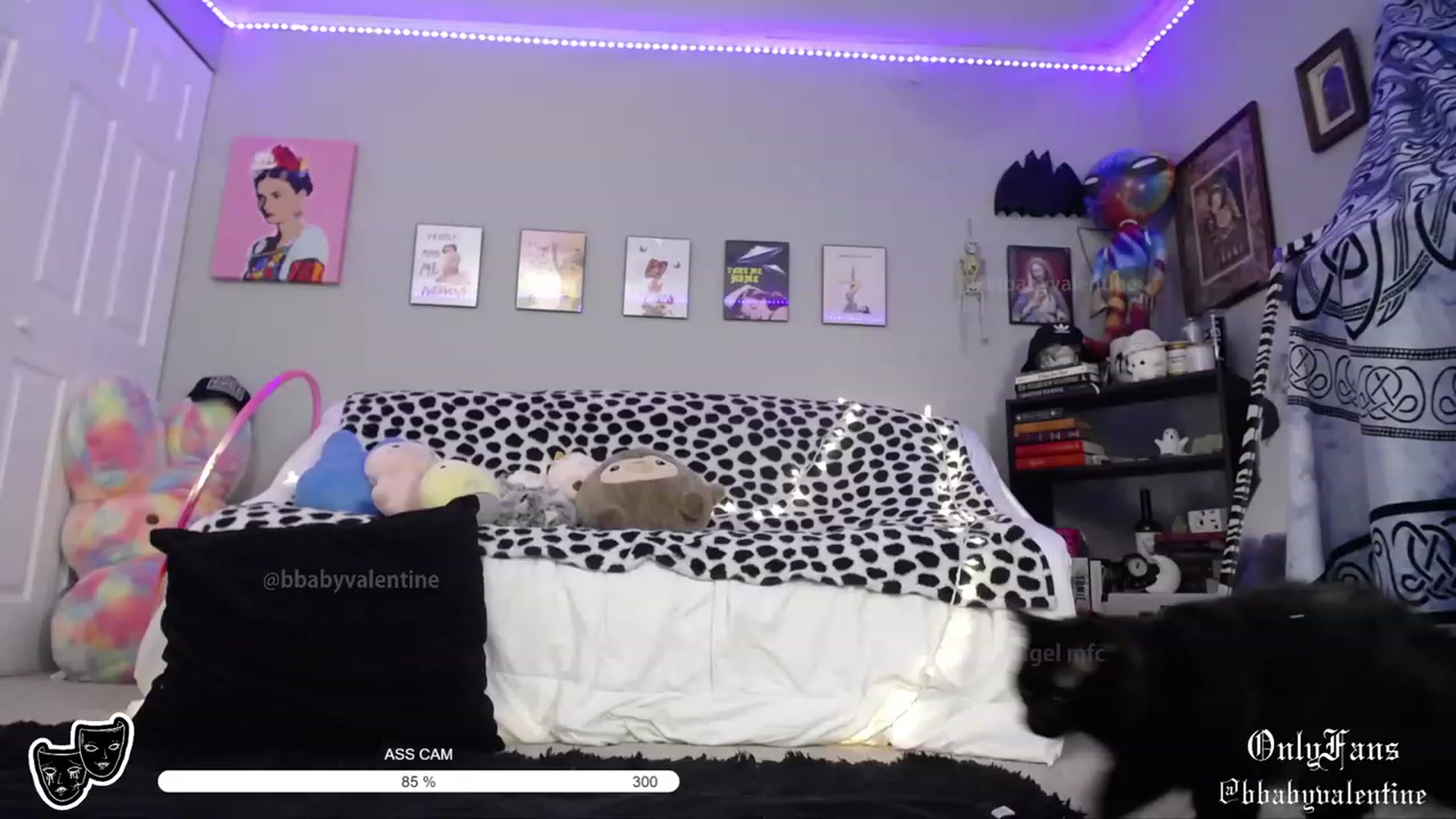 Gallery image thumbnail from babygothangel's myfreecams stream on, 03/01/2023, 16:19 image 6 of 20