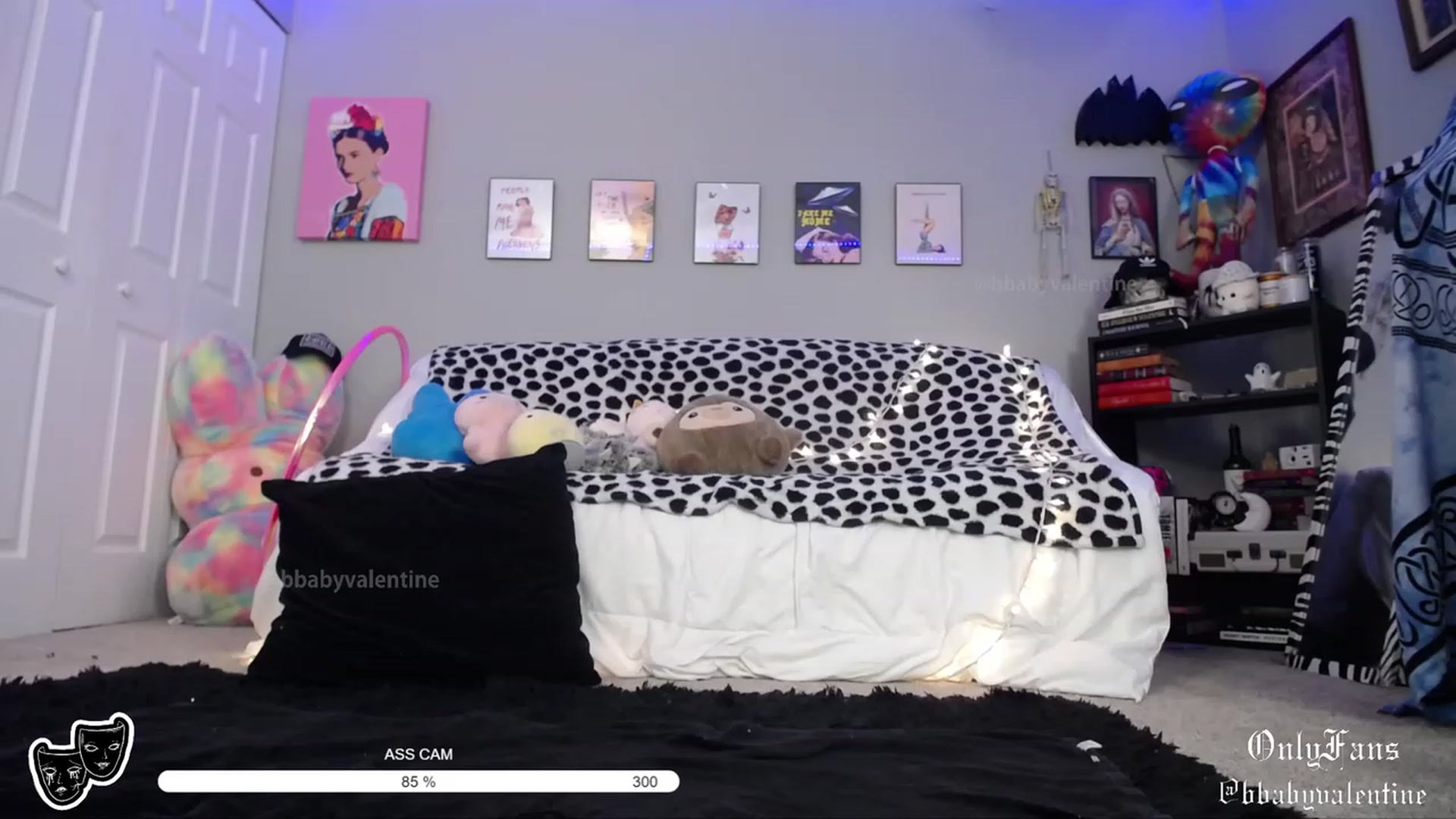 Gallery image thumbnail from babygothangel's myfreecams stream on, 03/01/2023, 16:19 image 12 of 20