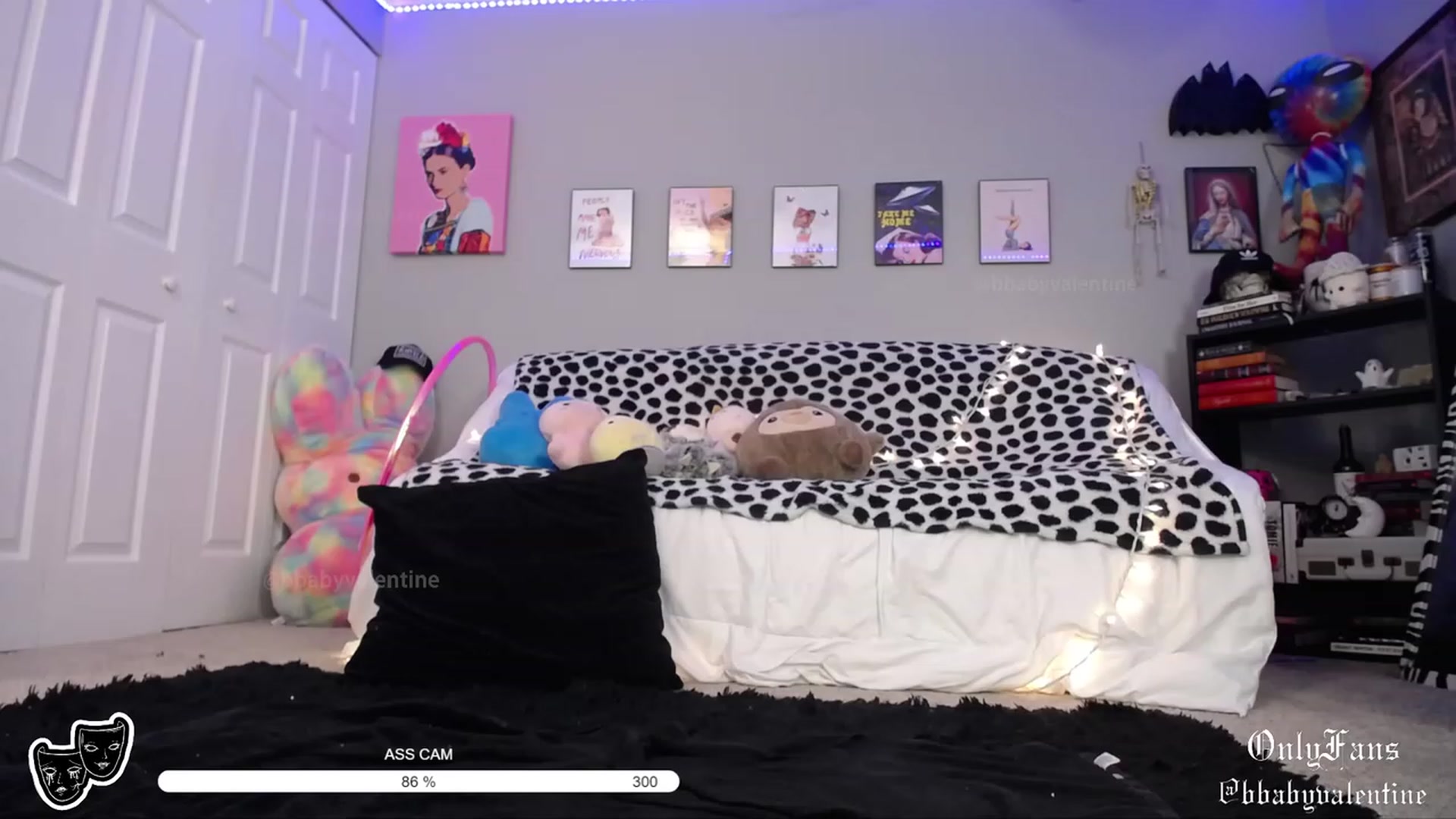 Gallery image thumbnail from babygothangel's myfreecams stream on, 03/01/2023, 16:19 image 18 of 20