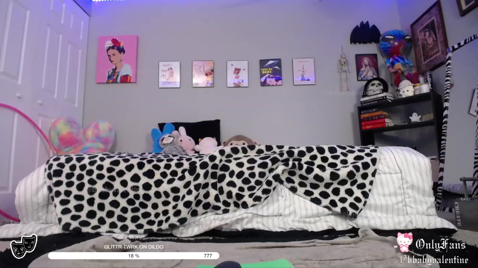 Gallery image thumbnail from babygothangel's myfreecams stream on, 05/01/2023, 11:19 image 7 of 20