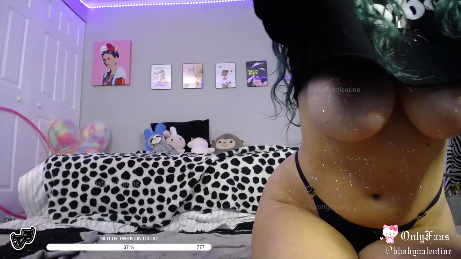 Gallery image thumbnail from babygothangel's myfreecams stream on, 05/01/2023, 11:19 image 16 of 20