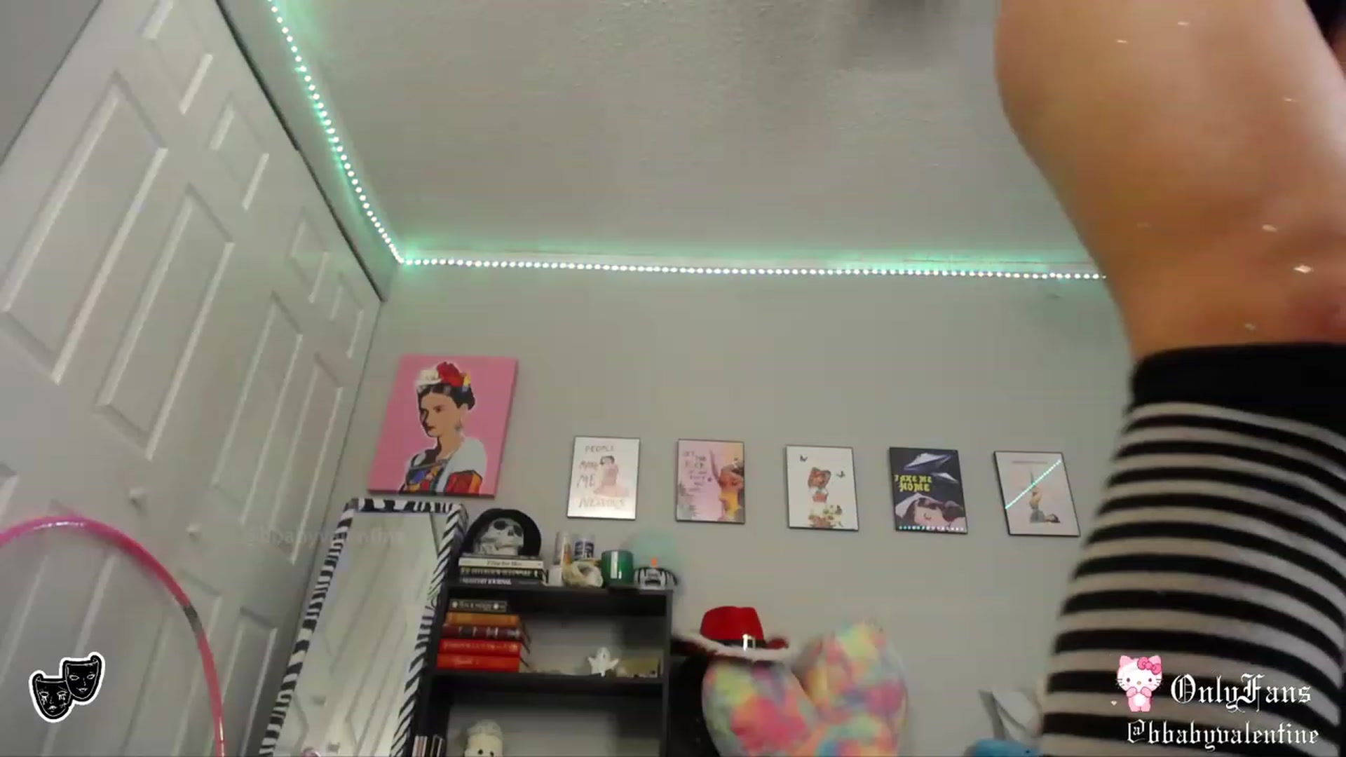 Gallery image thumbnail from babygothangel's myfreecams stream on, 06/11/2023, 09:14 image 15 of 20