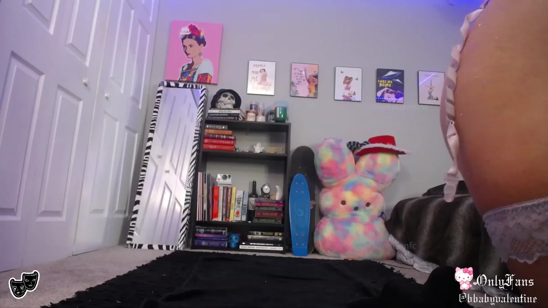 Gallery image thumbnail from babygothangel's myfreecams stream on, 08/21/2023, 05:18 image 15 of 20