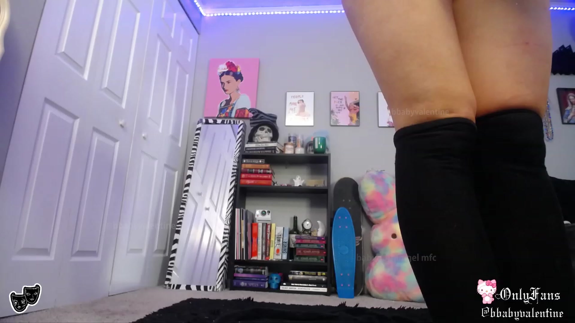 Gallery image thumbnail from babygothangel's myfreecams stream on, 08/22/2023, 08:44 image 7 of 20