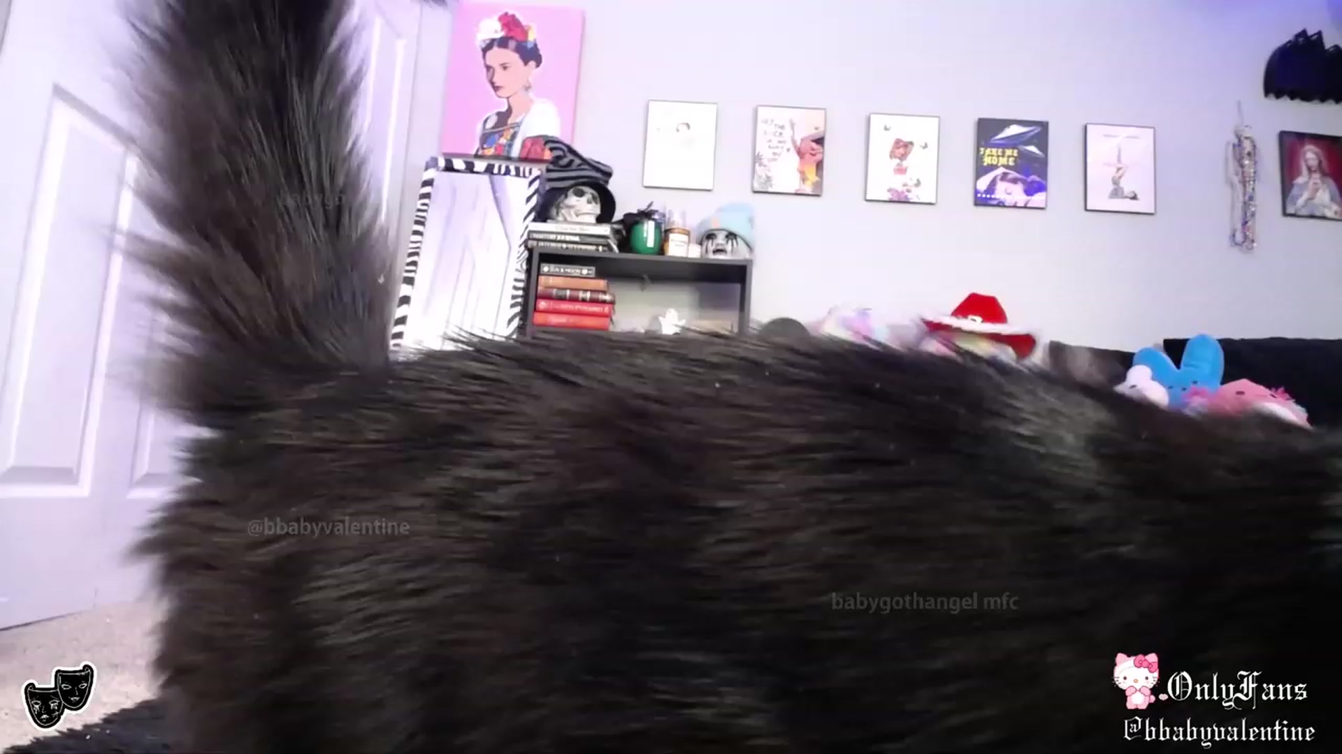 Gallery image thumbnail from babygothangel's myfreecams stream on, 08/27/2023, 13:15 image 4 of 20