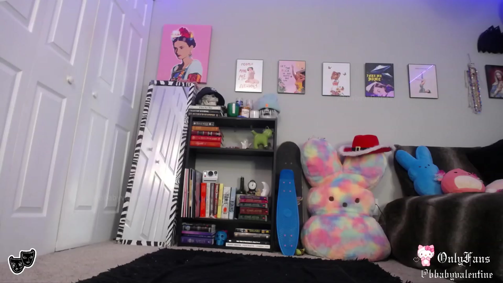 Gallery image thumbnail from babygothangel's myfreecams stream on, 09/17/2023, 11:25 image 3 of 20