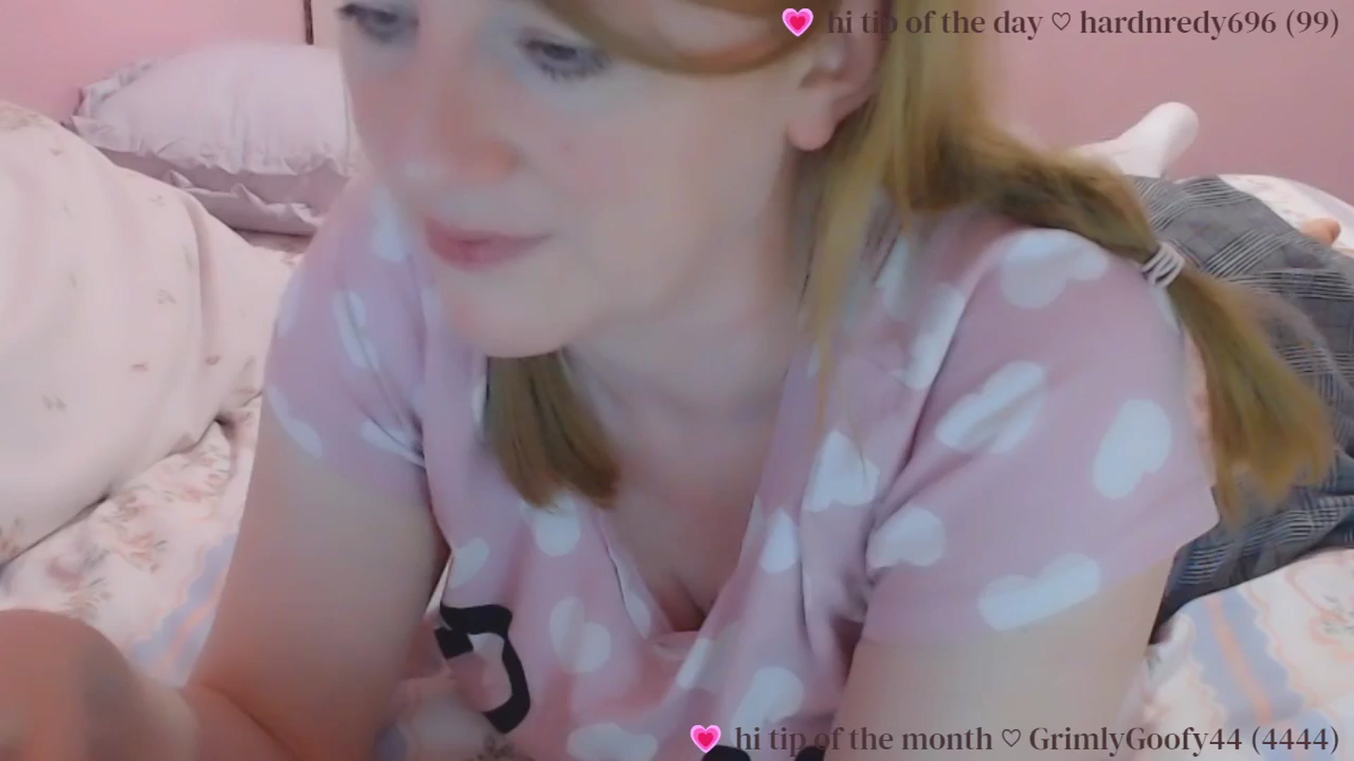 Gallery image thumbnail from babyimyours's myfreecams stream on, 03/26/2025, 22:01 image 14 of 20