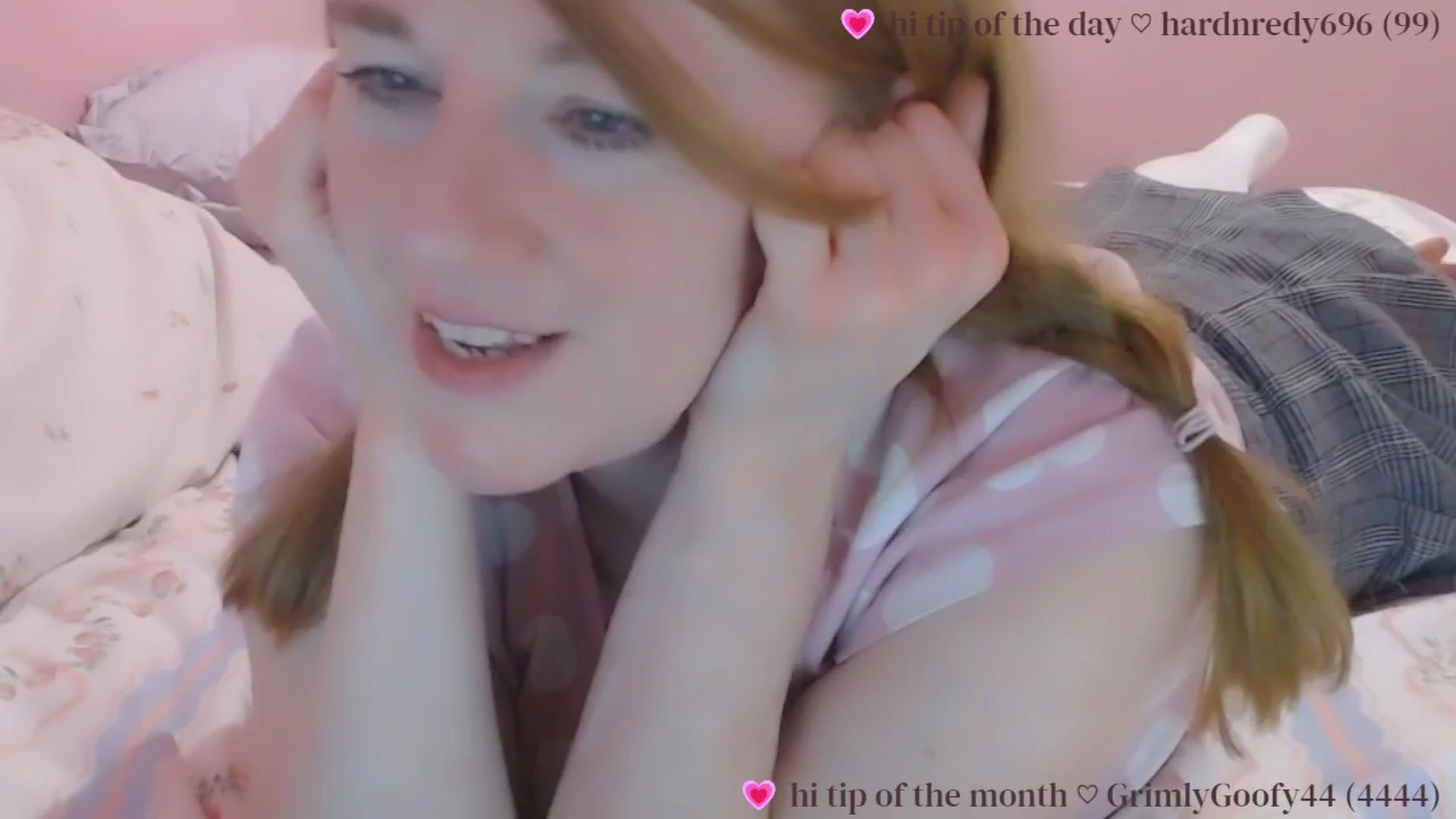 Gallery image thumbnail from babyimyours's myfreecams stream on, 03/26/2025, 22:01 image 18 of 20