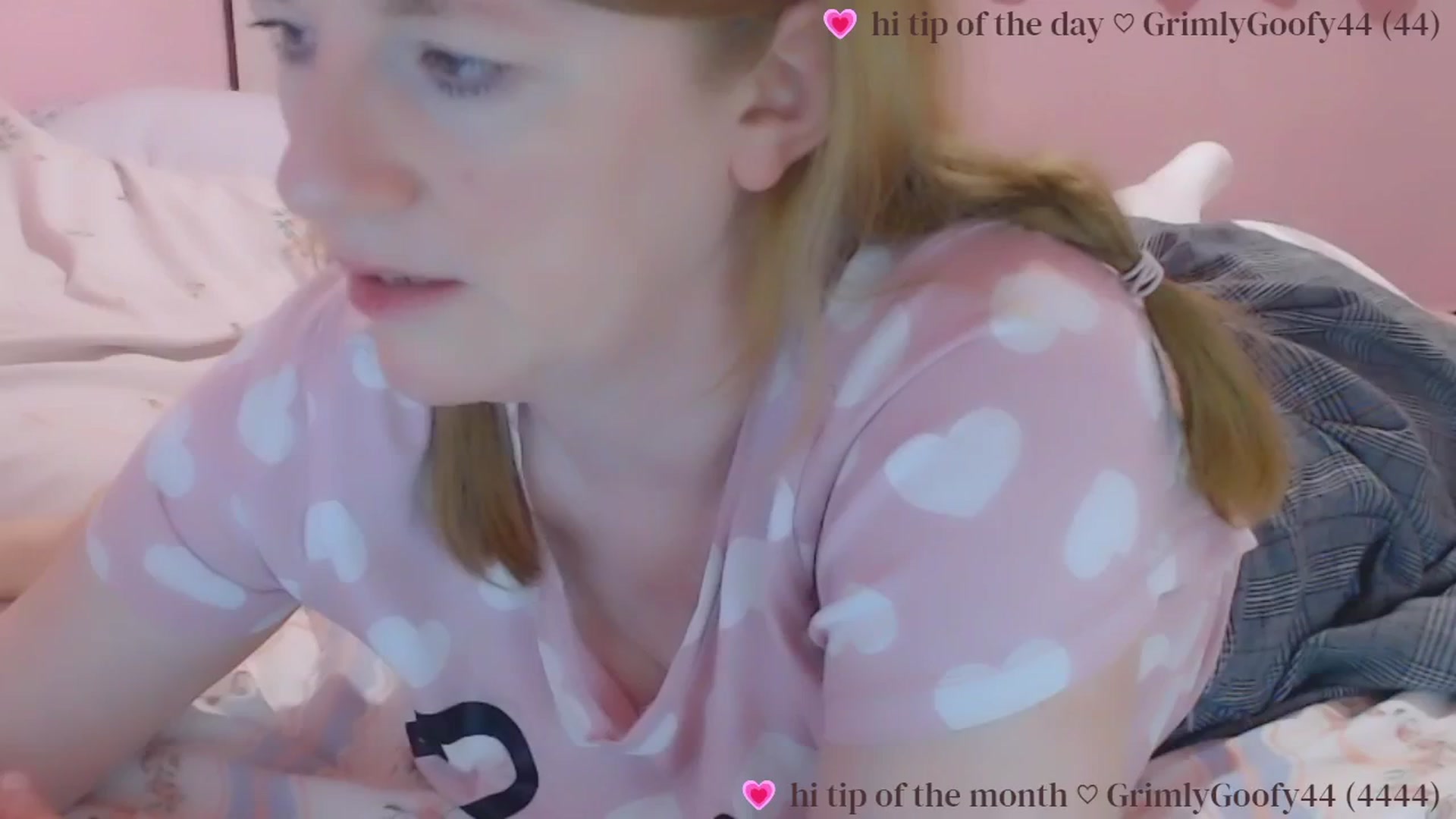 Gallery image thumbnail from babyimyours's myfreecams stream on, 03/26/2025, 22:01 image 4 of 20