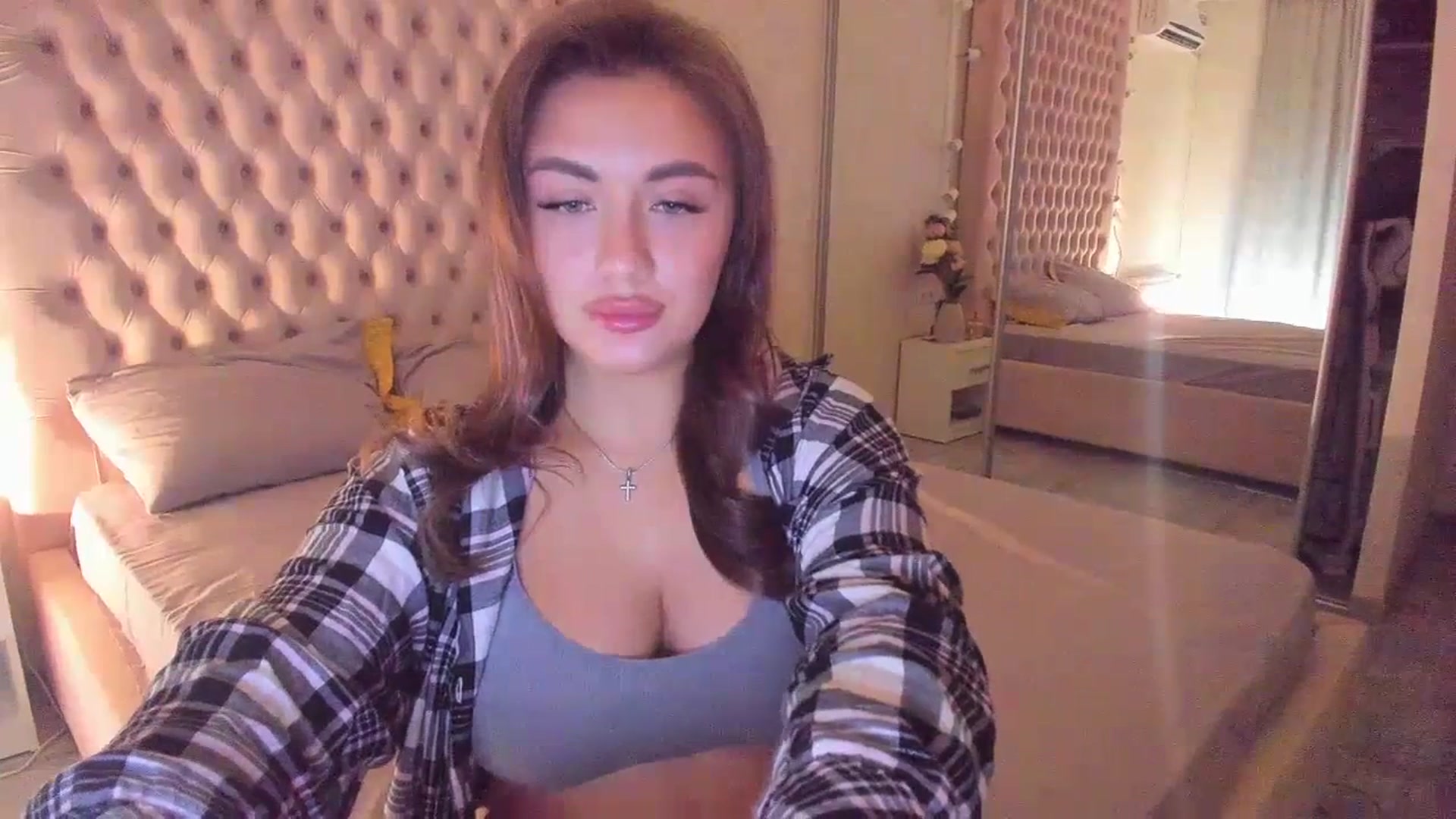 Gallery image thumbnail from babykristi's myfreecams stream on, 07/13/2023, 21:13 image 7 of 20