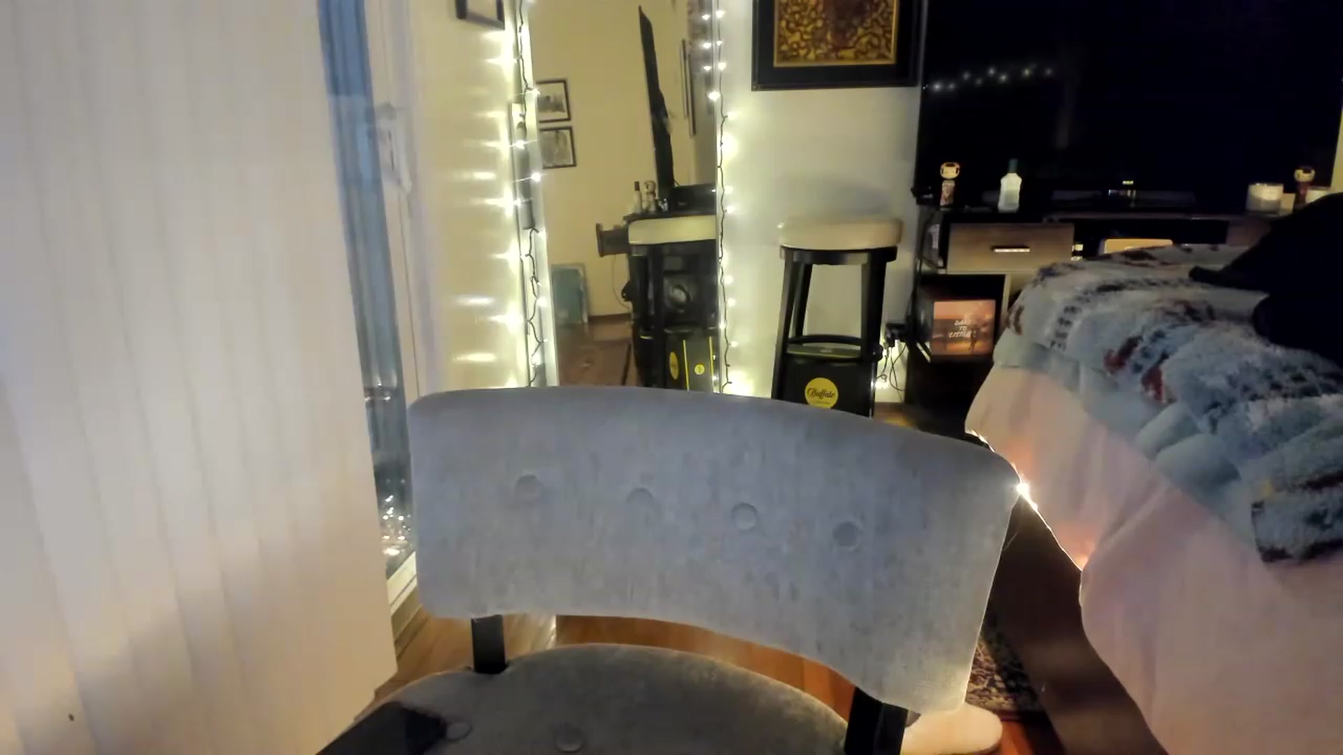 Gallery image thumbnail from babytoshi's myfreecams stream on, 03/03/2023, 02:33 image 2 of 20