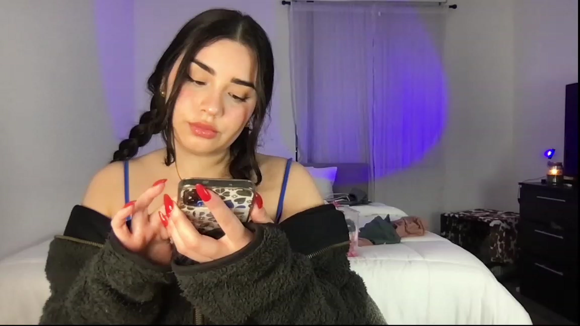 Gallery image thumbnail from babyxjulz's myfreecams stream on, 12/29/2022, 05:20 image 20 of 20