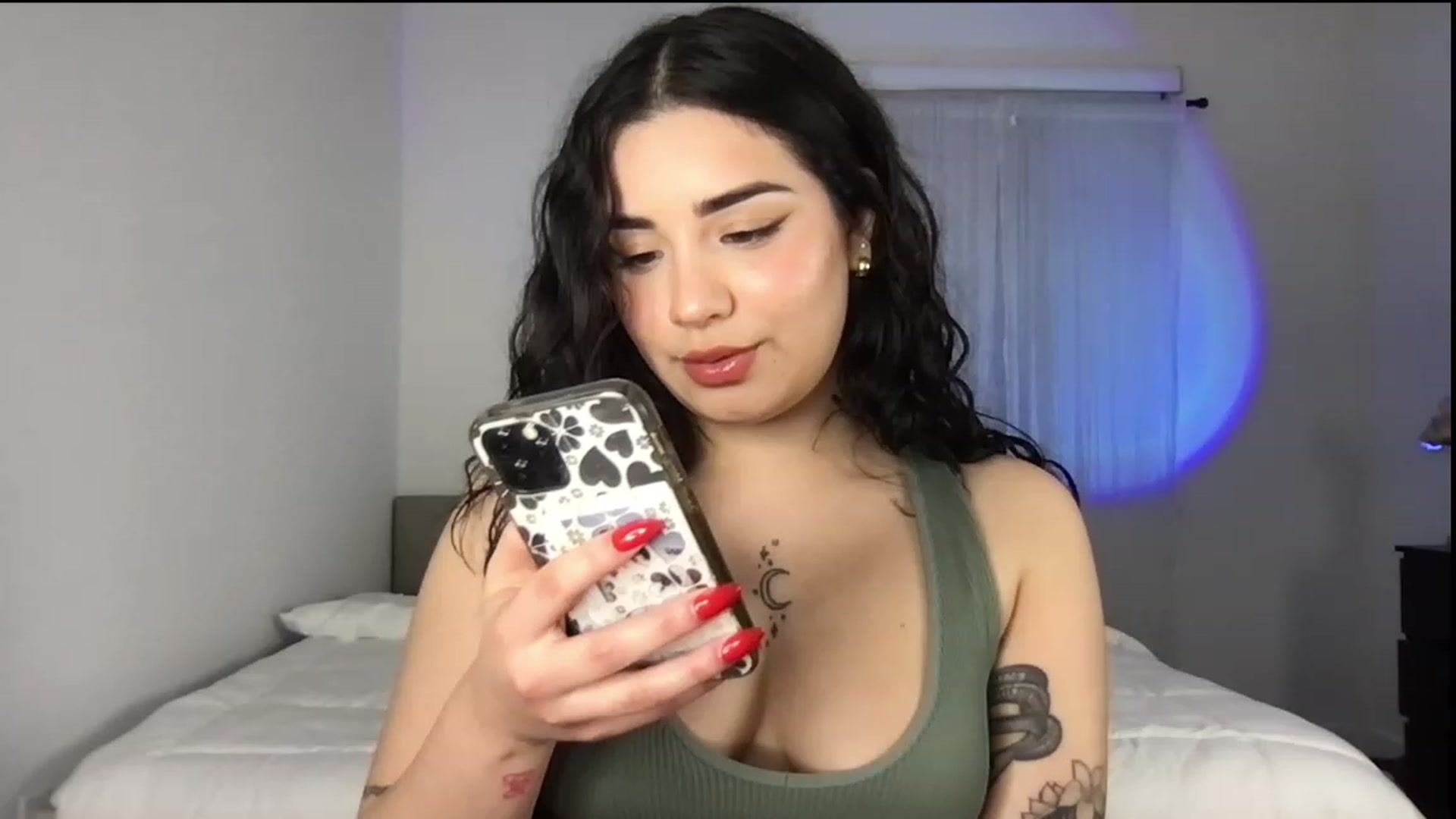 Gallery image thumbnail from babyxjulz's myfreecams stream on, 01/04/2023, 06:46 image 11 of 20