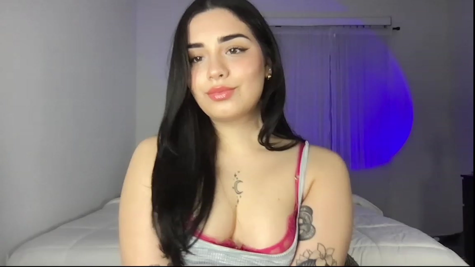 Gallery image thumbnail from babyxjulz's myfreecams stream on, 01/06/2023, 05:19 image 15 of 20