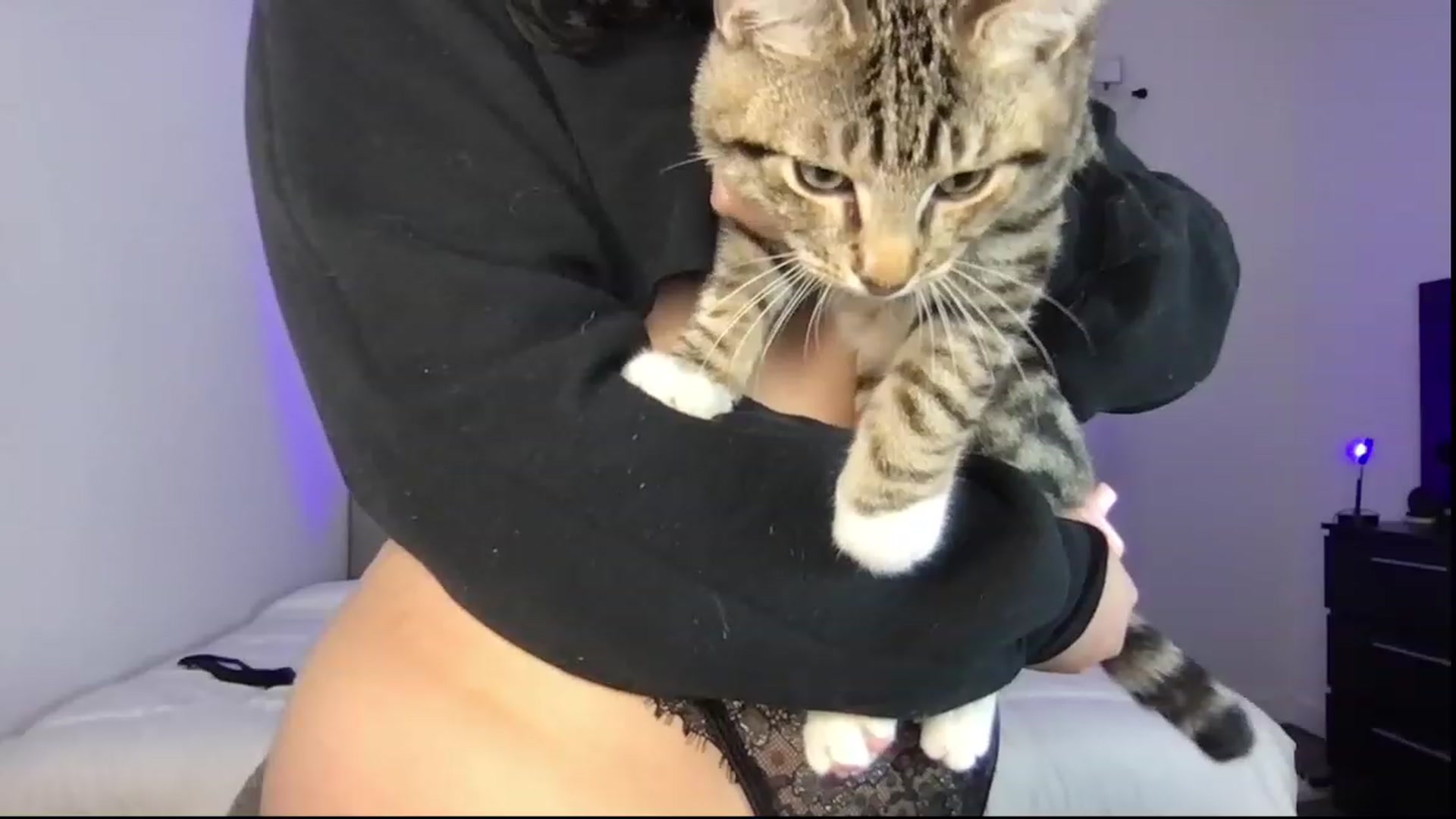 Gallery image thumbnail from babyxjulz's myfreecams stream on, 01/19/2023, 07:40 image 7 of 20