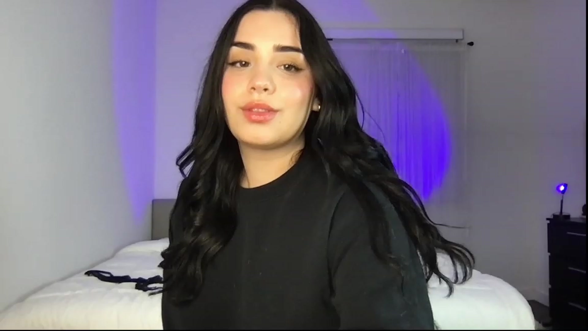 Gallery image thumbnail from babyxjulz's myfreecams stream on, 01/19/2023, 07:40 image 20 of 20