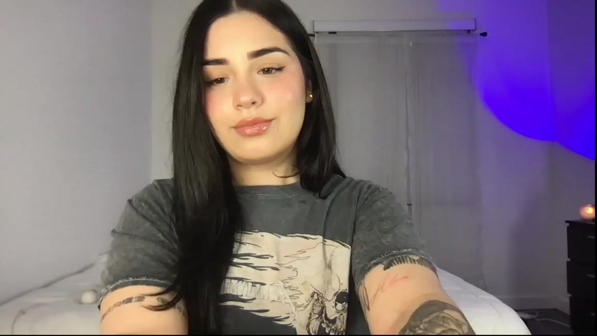 Gallery image thumbnail from babyxjulz's myfreecams stream on, 01/31/2023, 06:39 image 8 of 20