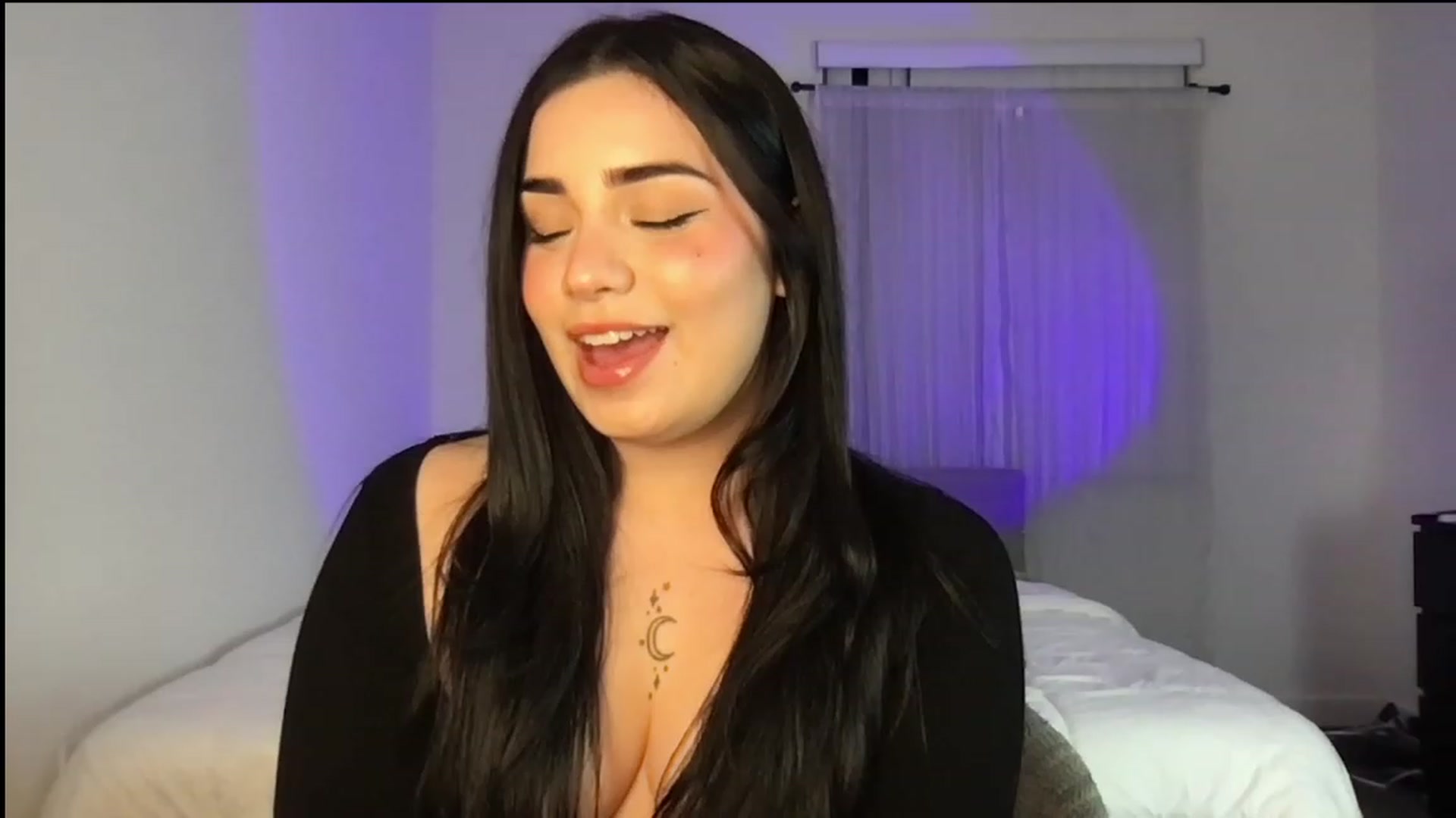Gallery image thumbnail from babyxjulz's myfreecams stream on, 03/07/2023, 05:07 image 2 of 20