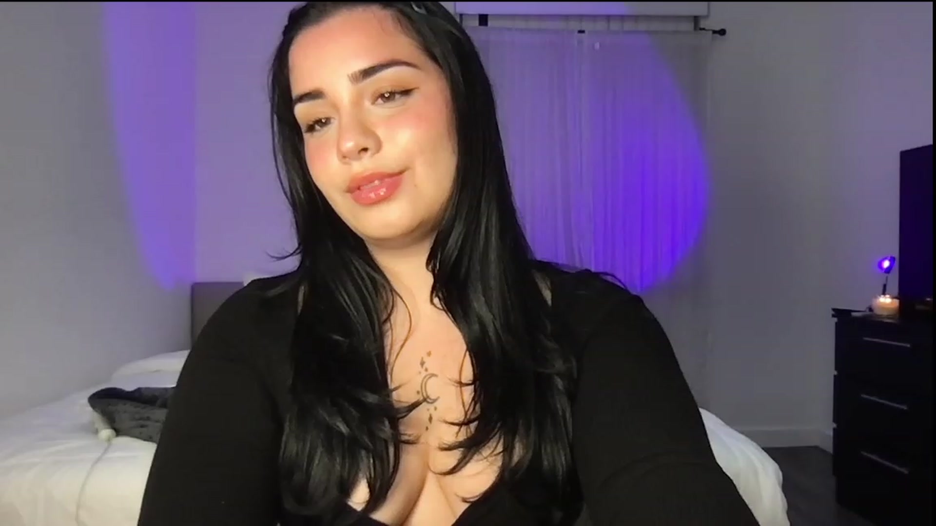 Gallery image thumbnail from babyxjulz's myfreecams stream on, 03/20/2023, 05:17 image 18 of 20