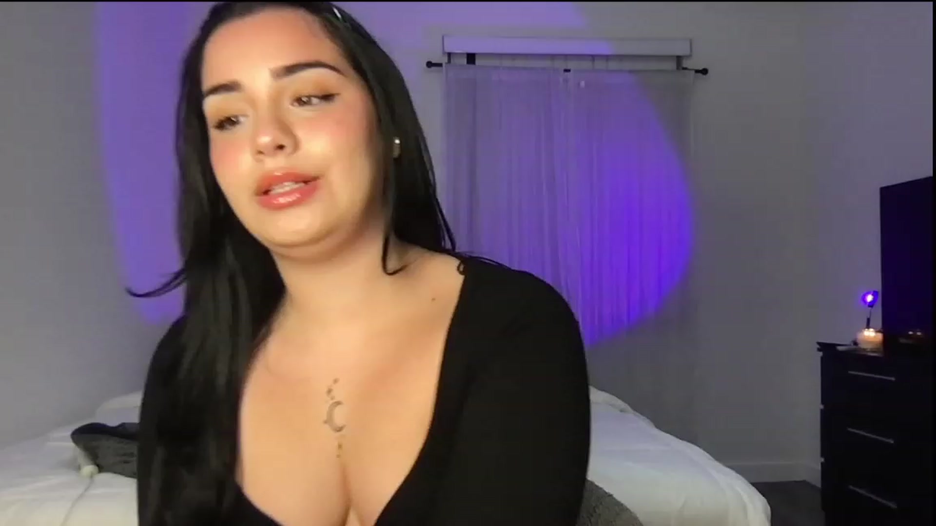 Gallery image thumbnail from babyxjulz's myfreecams stream on, 03/20/2023, 05:17 image 12 of 20