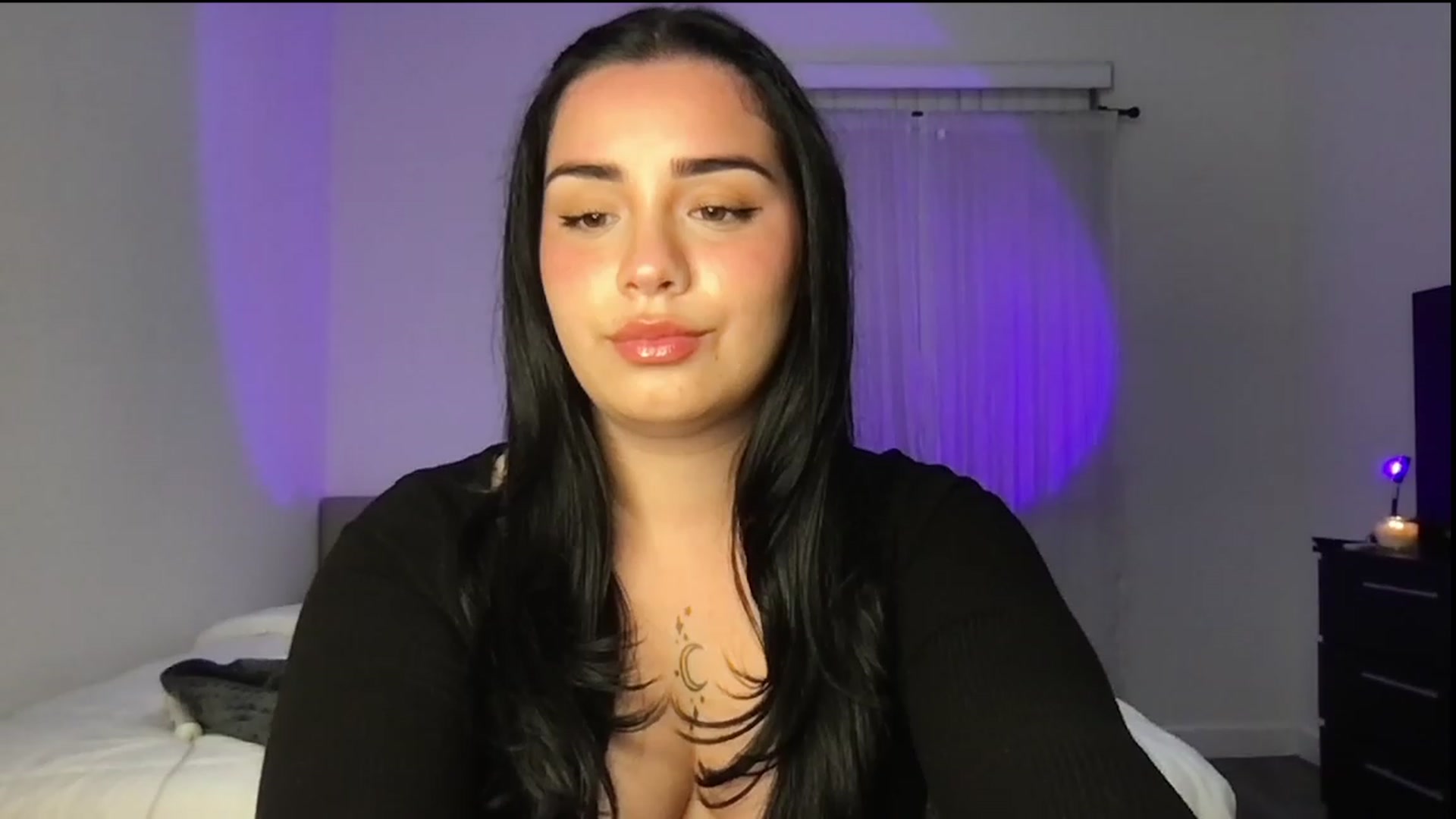 Gallery image thumbnail from babyxjulz's myfreecams stream on, 03/20/2023, 06:04 image 15 of 20