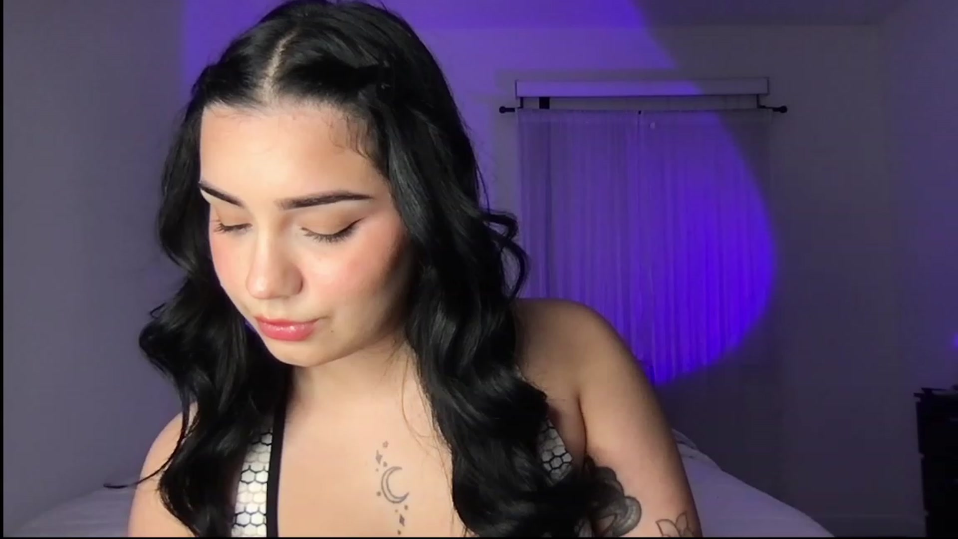 Gallery image thumbnail from babyxjulz's myfreecams stream on, 03/25/2023, 02:23 image 18 of 20