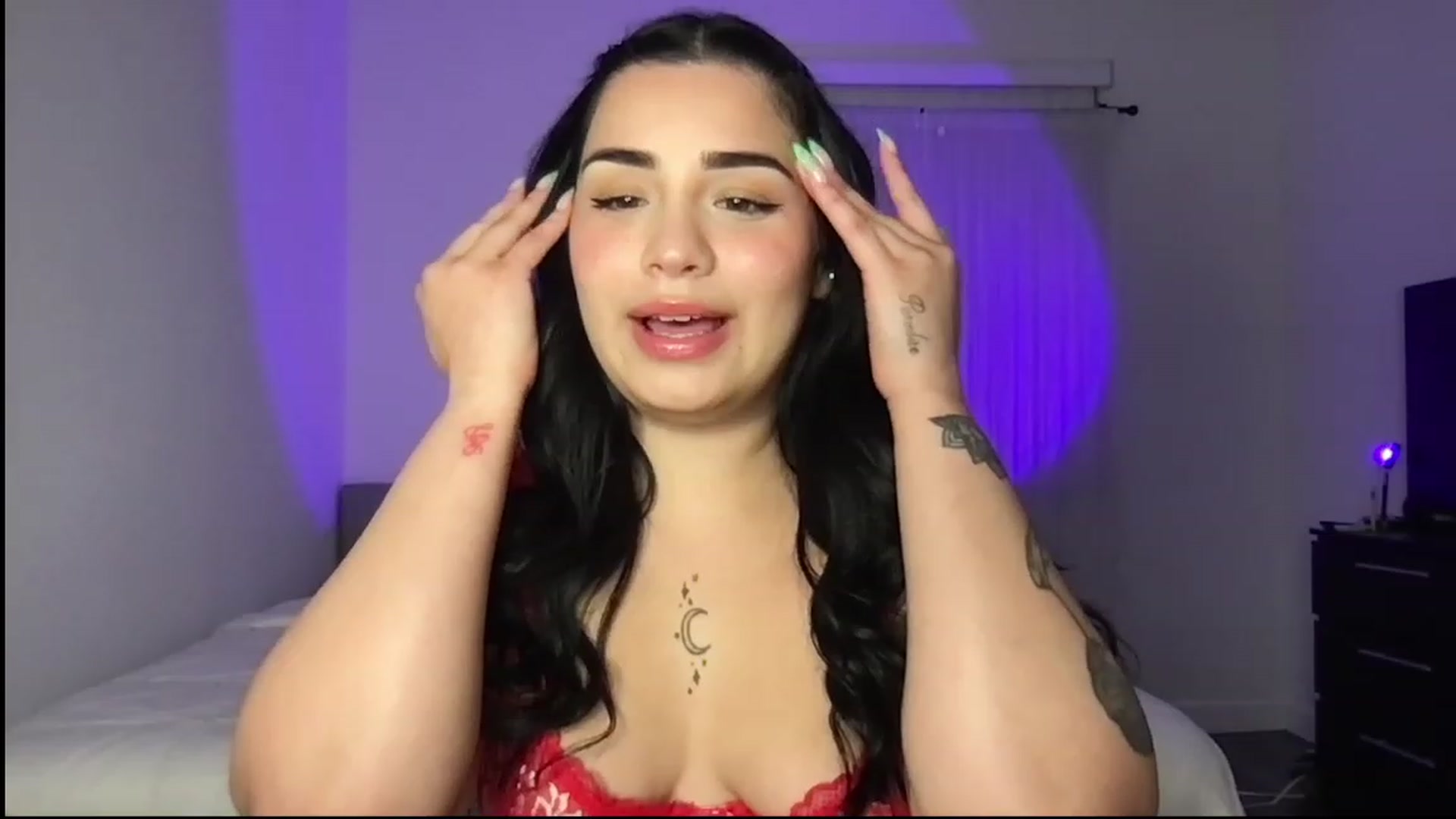 Gallery image thumbnail from babyxjulz's myfreecams stream on, 03/25/2023, 03:37 image 2 of 20