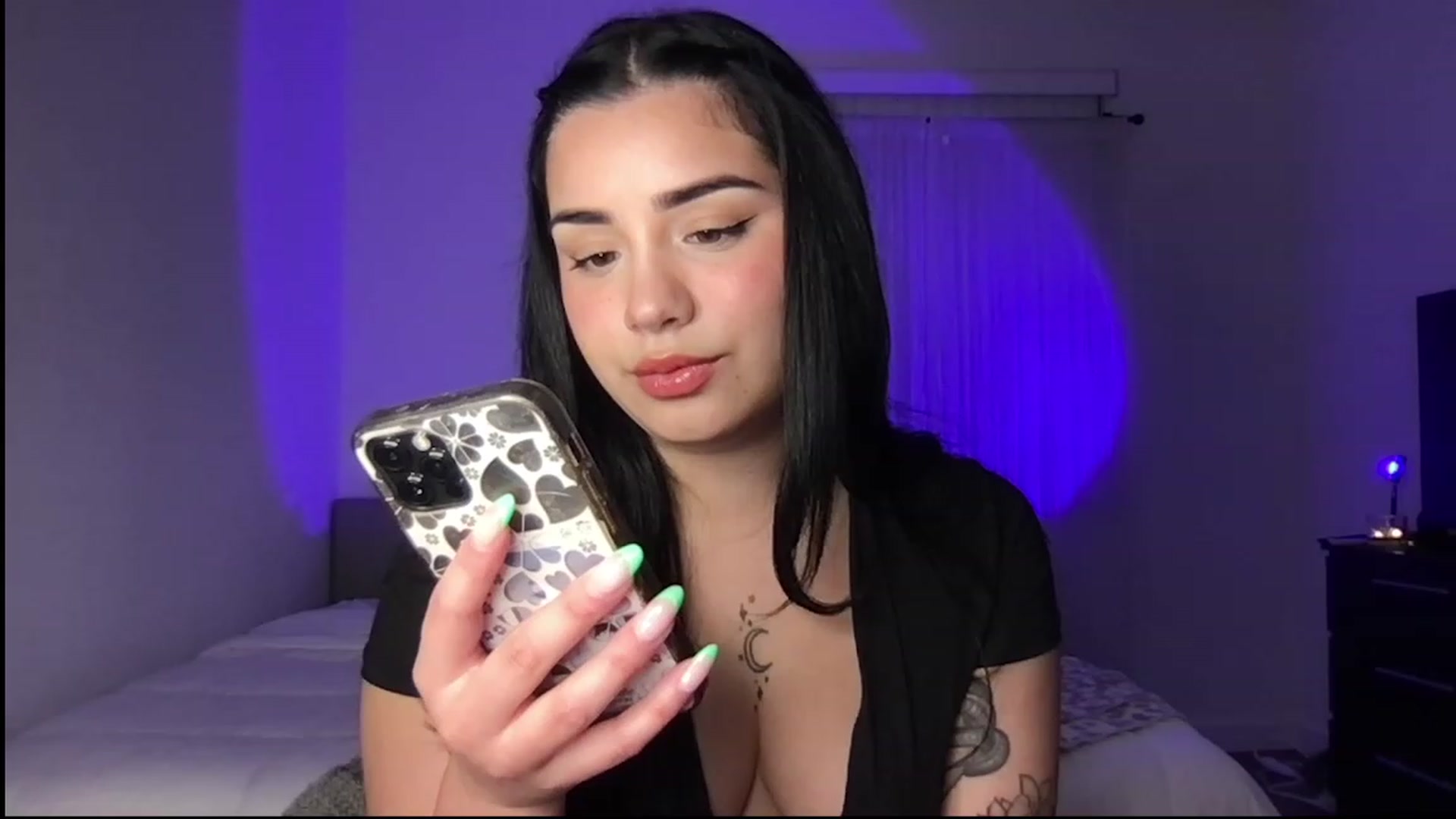 Gallery image thumbnail from babyxjulz's myfreecams stream on, 03/28/2023, 03:38 image 11 of 20