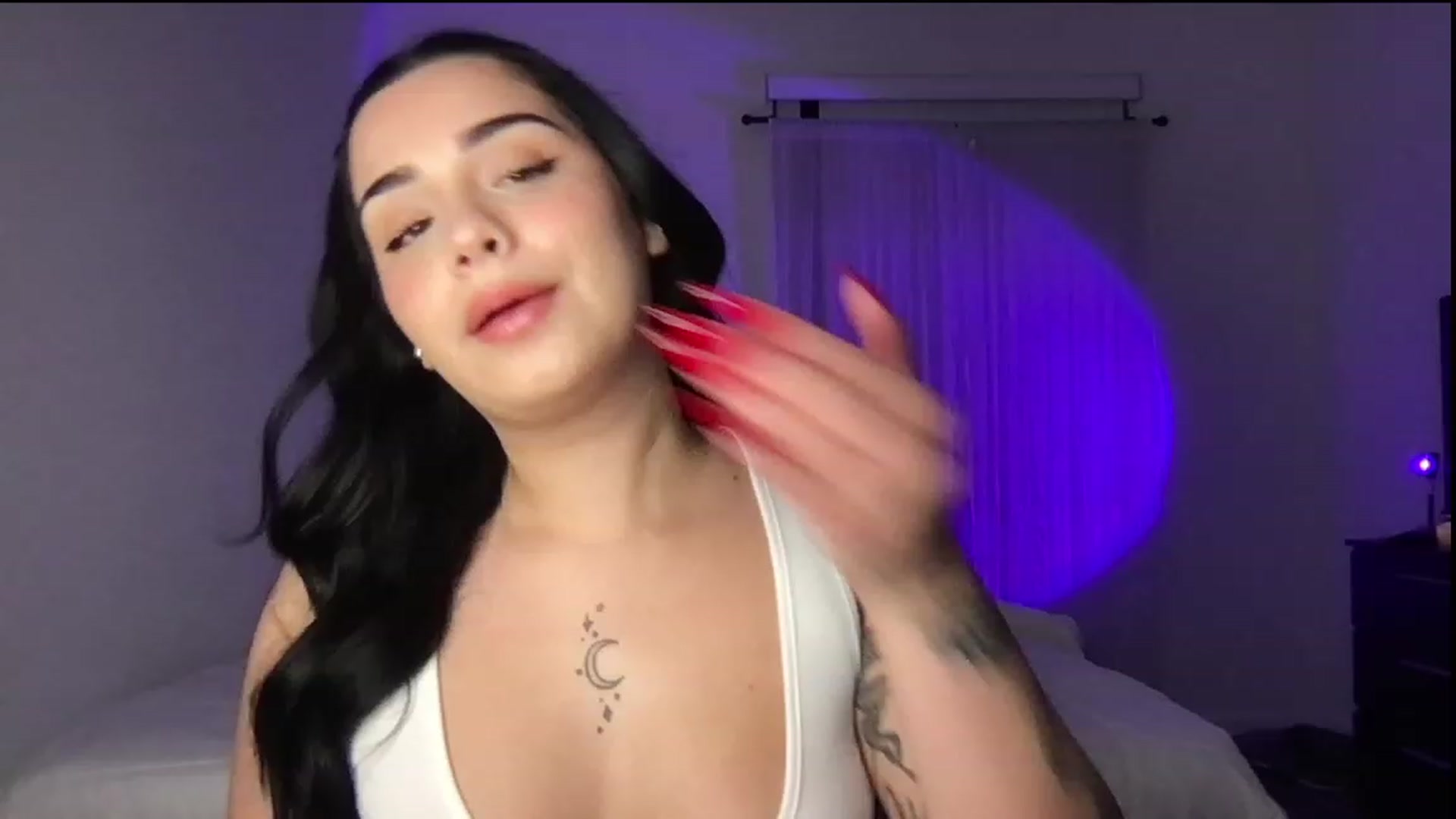 Gallery image thumbnail from babyxjulz's myfreecams stream on, 04/06/2023, 03:54 image 9 of 20