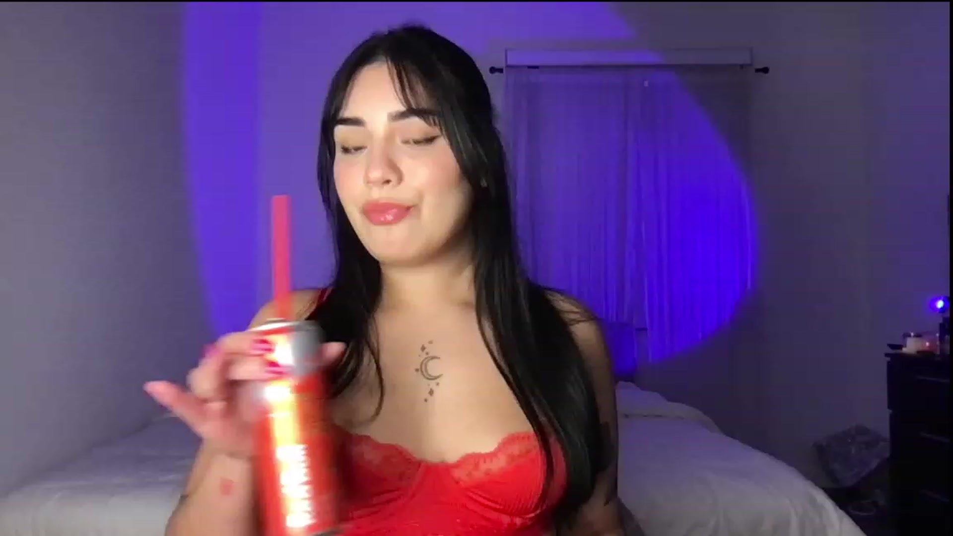 Gallery image thumbnail from babyxjulz's myfreecams stream on, 04/25/2023, 03:56 image 15 of 20